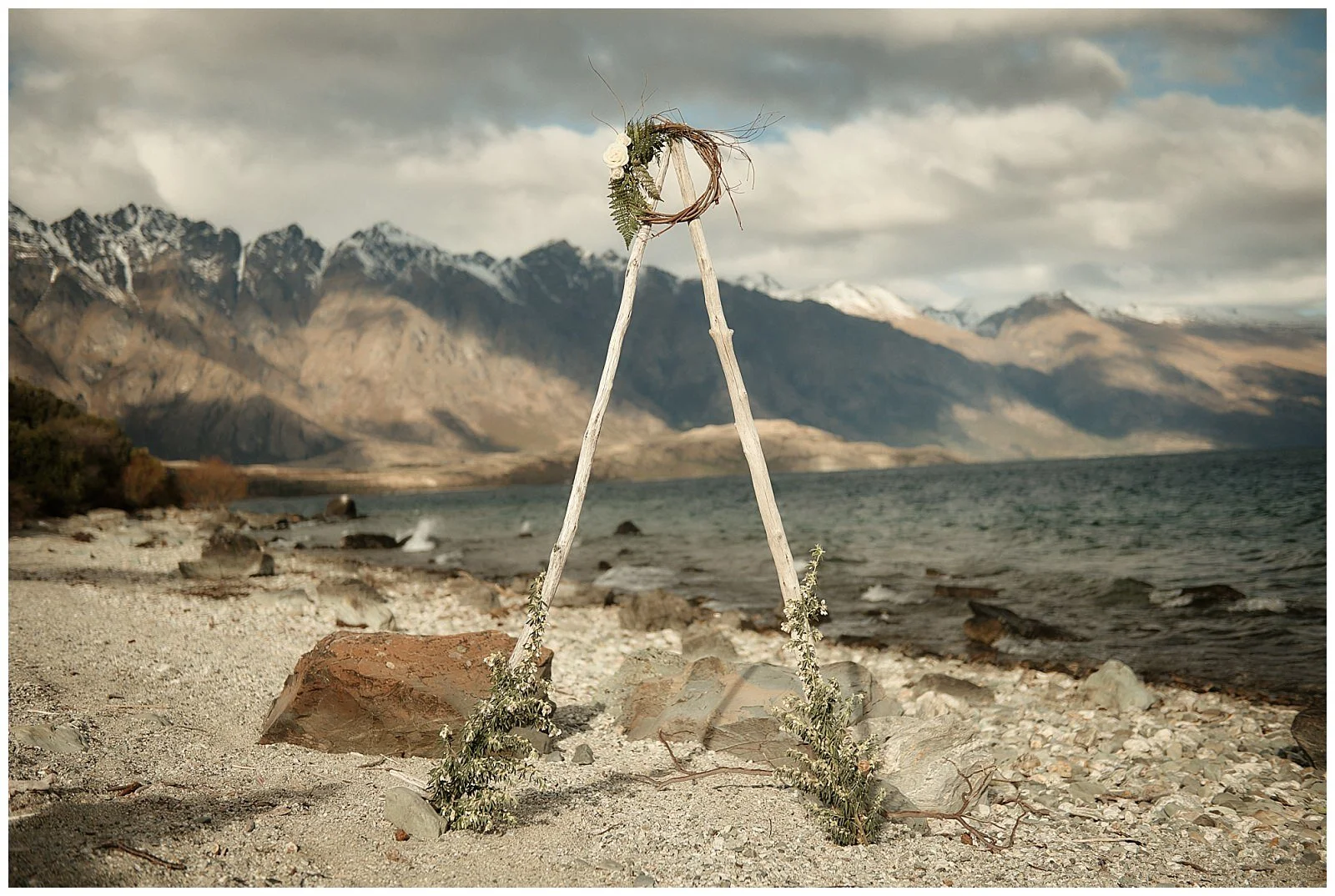 Queenstown Elopement Wedding Packages and Photographer