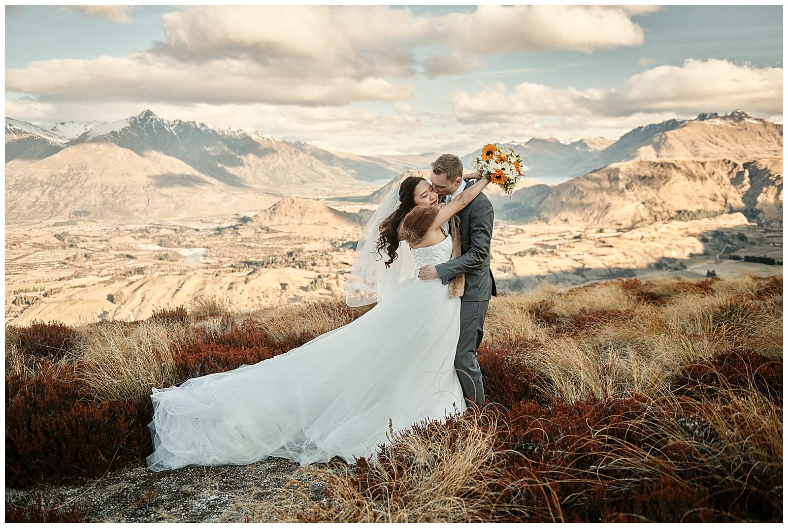 Queenstown Elopement Wedding Packages and Photographer