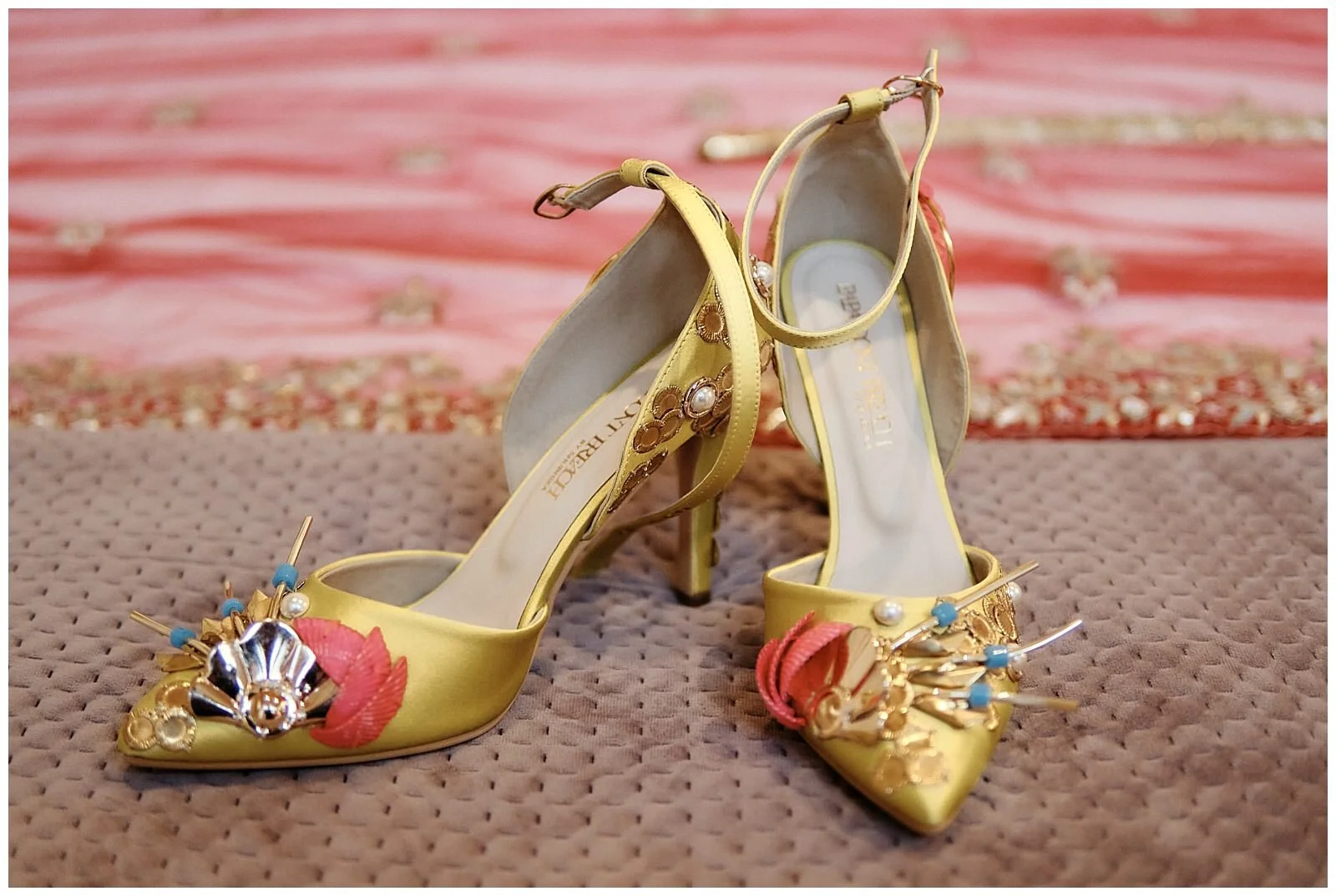 Queenstown Heli Photoshoot and Elopement Wedding at Kamana Lakehouse. Beautiful Sikh Indian Wedding Ceremony followed by a Civil Wedding Ceremony on the Sunshine Terrace.