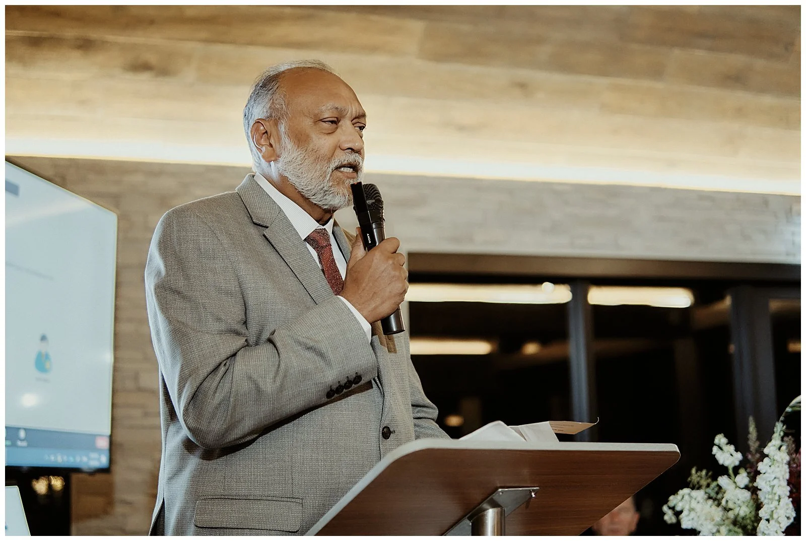 Queenstown Heli Photoshoot and Elopement Wedding at Kamana Lakehouse. Beautiful Sikh Indian Wedding Ceremony followed by a Civil Wedding Ceremony on the Sunshine Terrace.