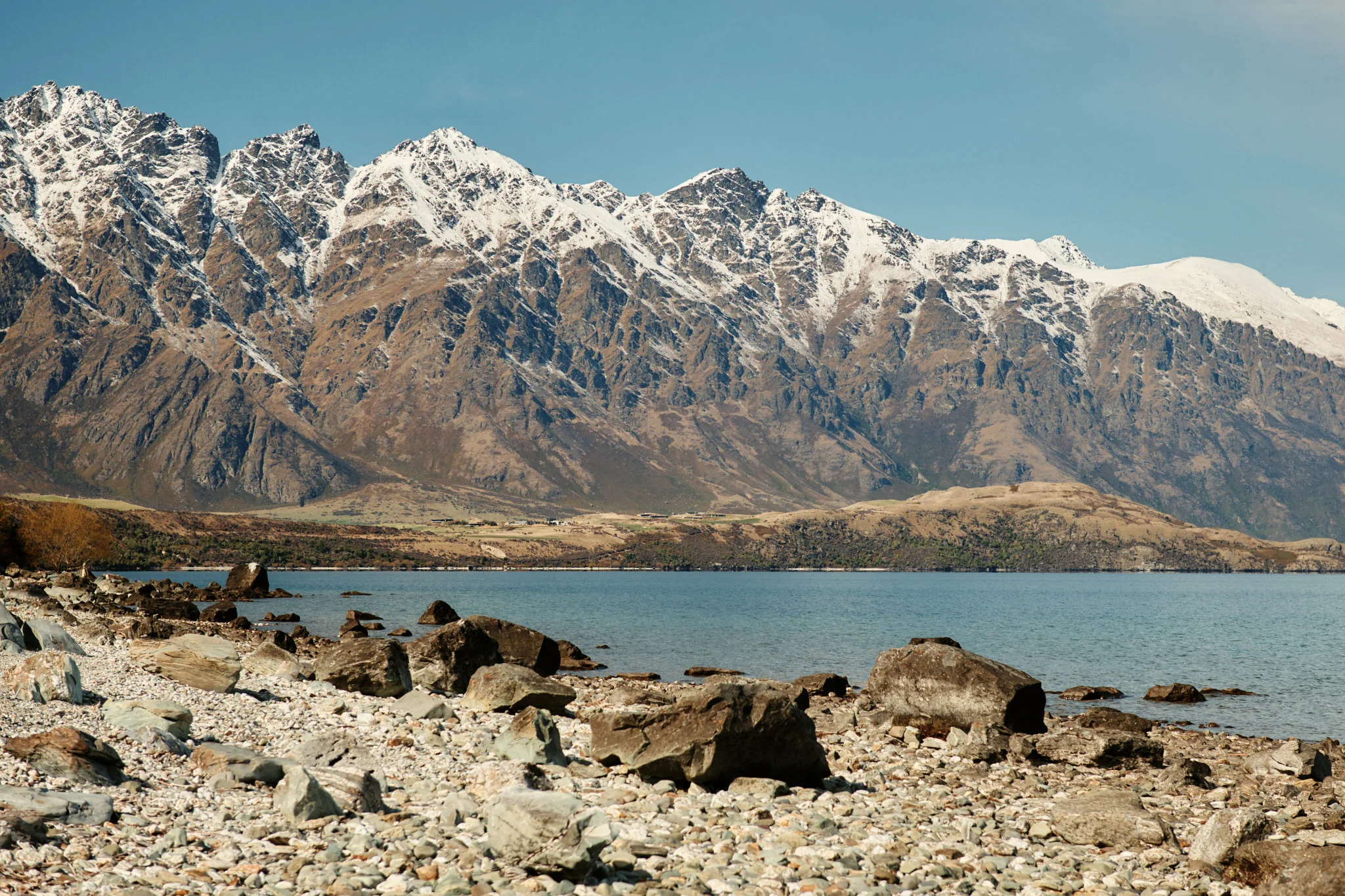 Kelvin Heights facing South towards the Remarkables and Jacks Point - this spot can get a bit windy, especially with the Southerlies.