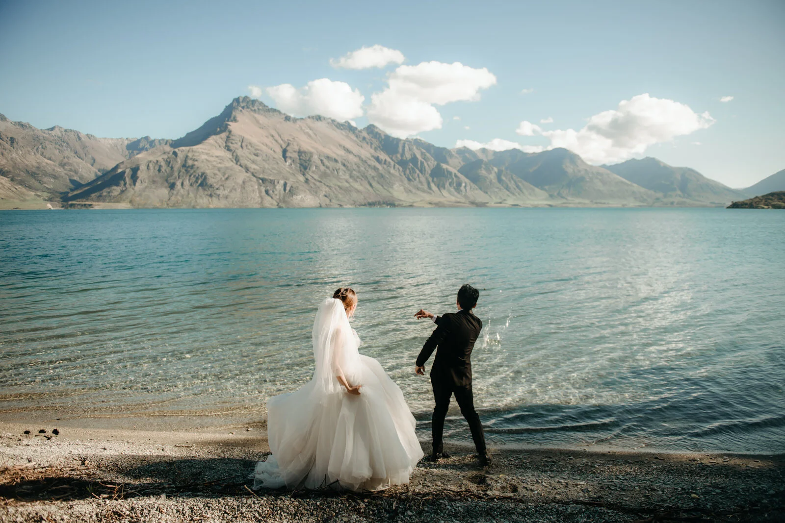 Queenstown Helicopter Pre-Wedding Shoot