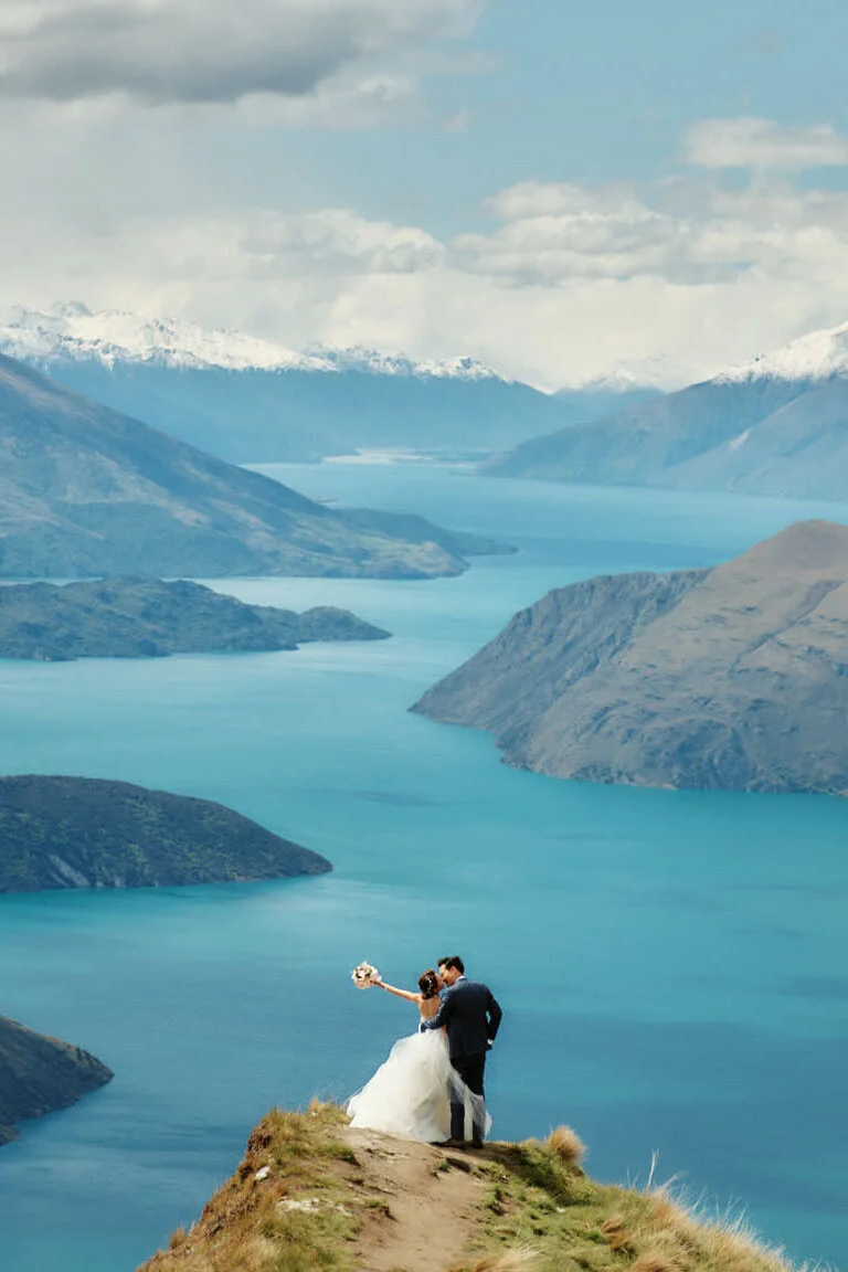 coromandel peak heli wedding wanaka.jpg