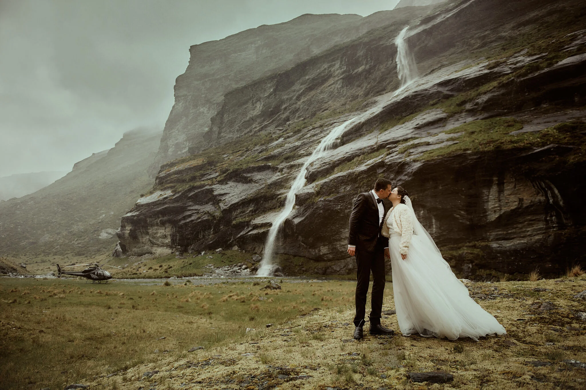 queenstown earnslaw burn heli wedding elopement.jpg
