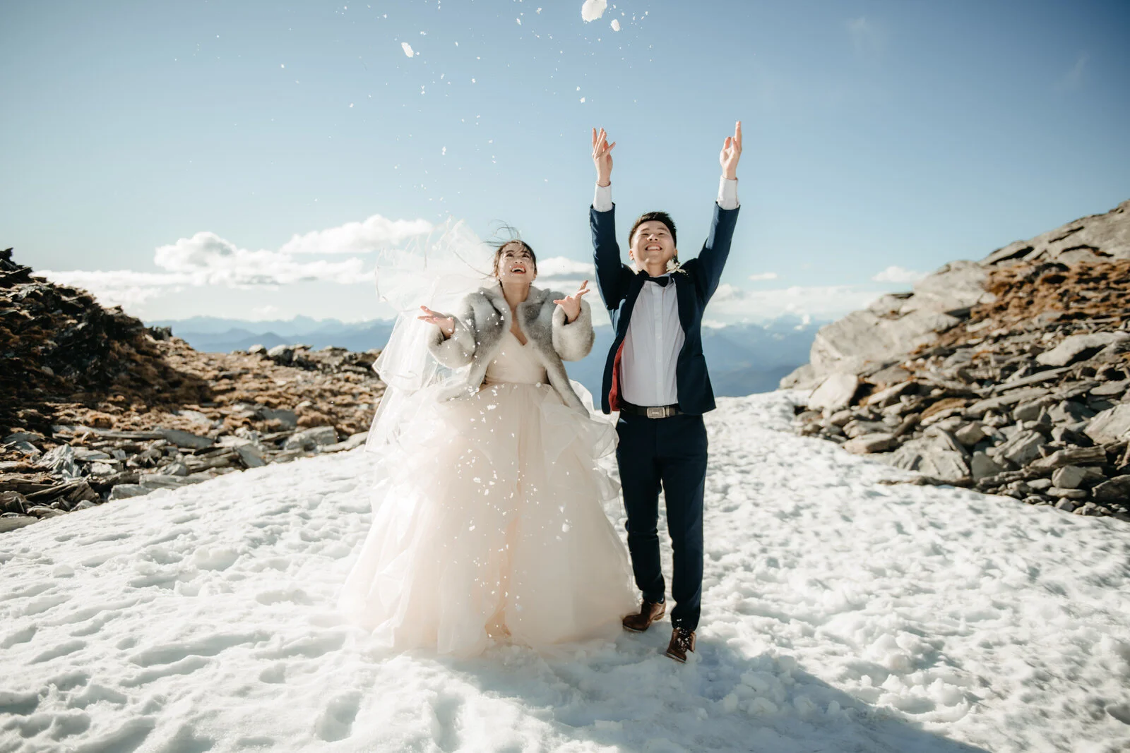 Nicole and Marcus' Queenstown Heli Pre-Wedding Photoshoot