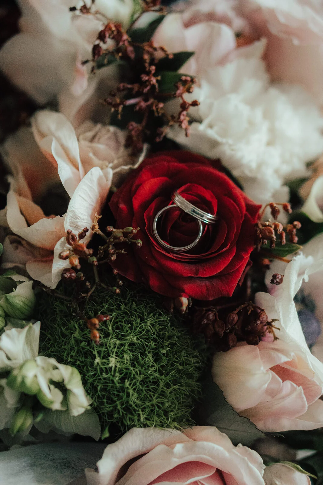 Queenstown Moke Lake Elopement Wedding Photographer