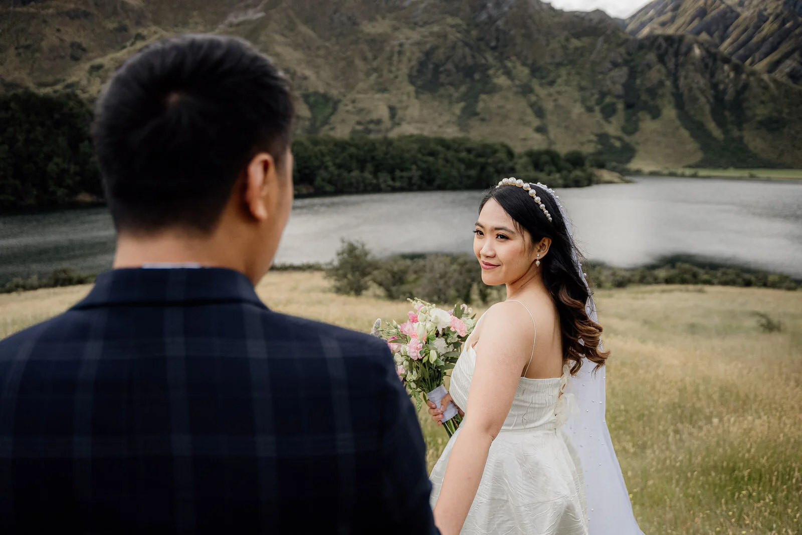 Queenstown Moke Lake Elopement Wedding