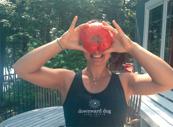 TomatoFace.gif