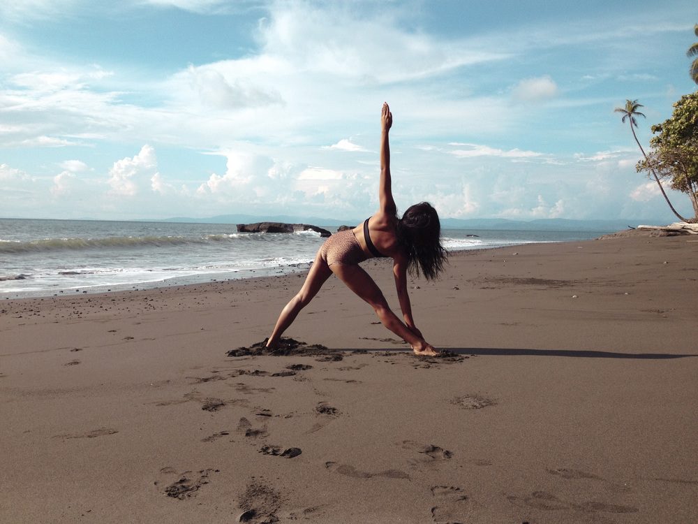 Beach Yoga9.jpg