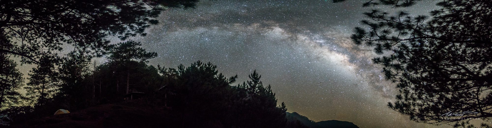 The full Milky Way over Marlboro Camp, Mt. Pulag. Click to enlarge! Original photo is 153 megapixels - 100 inches long when printed!