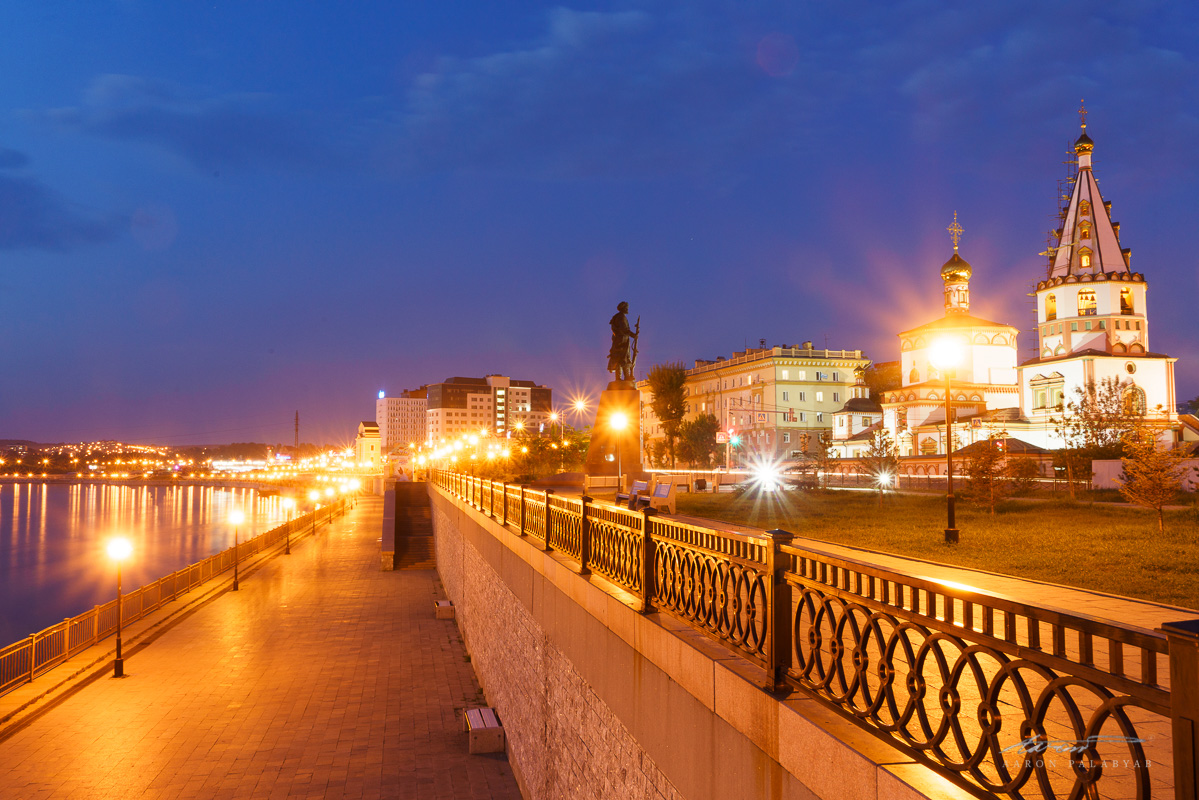 10:30pm and it is still blue hour at Irkutsk