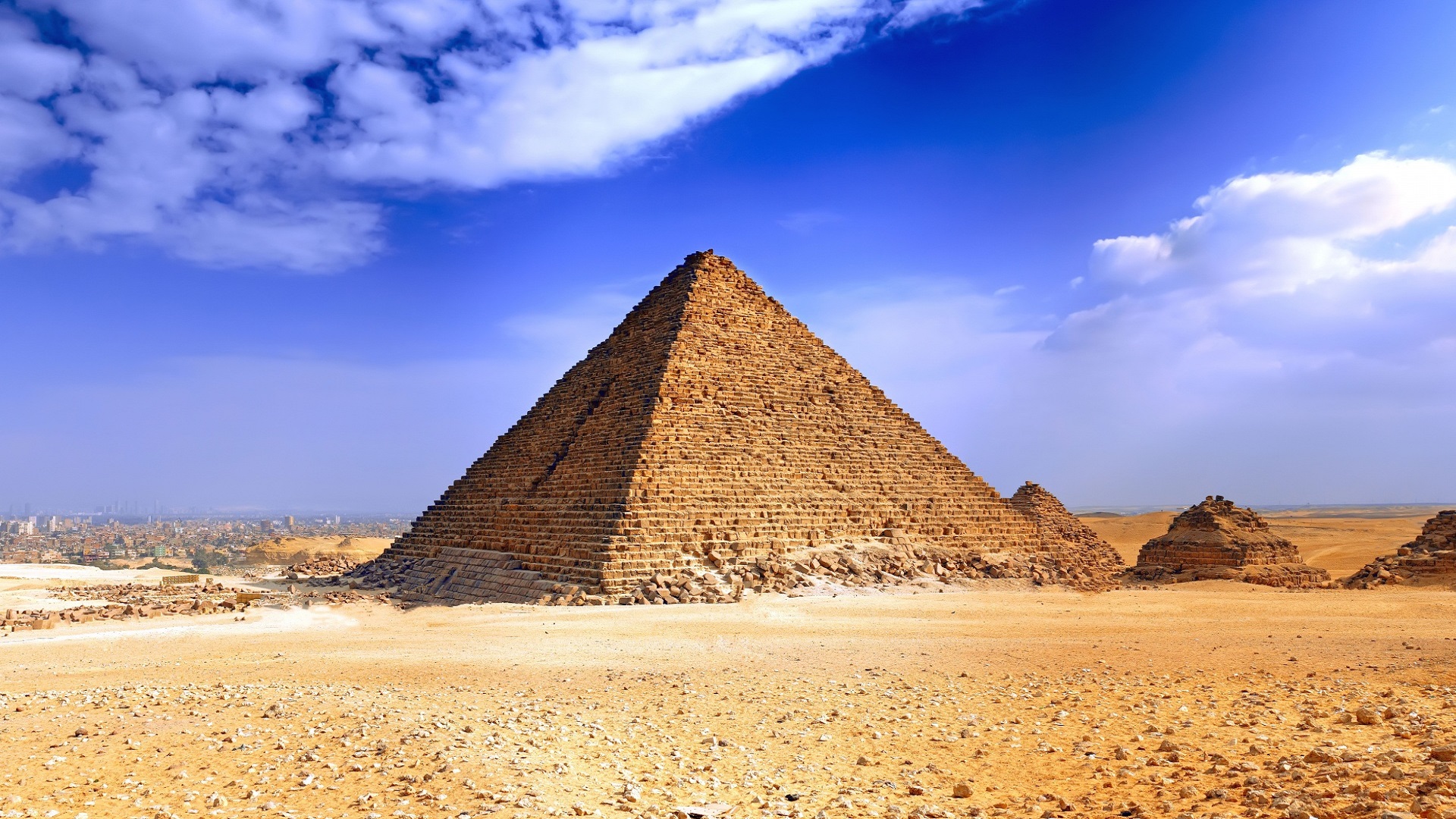 Egypt-Pyramid-Wallpaper.jpg