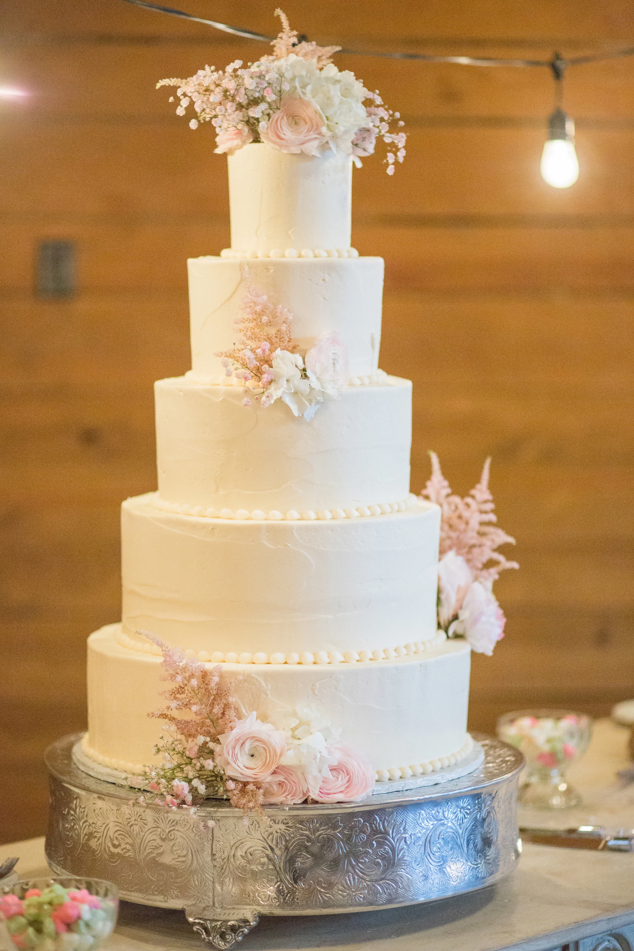 Sugar Bee Sweets Bakery Custom Wedding Cakes