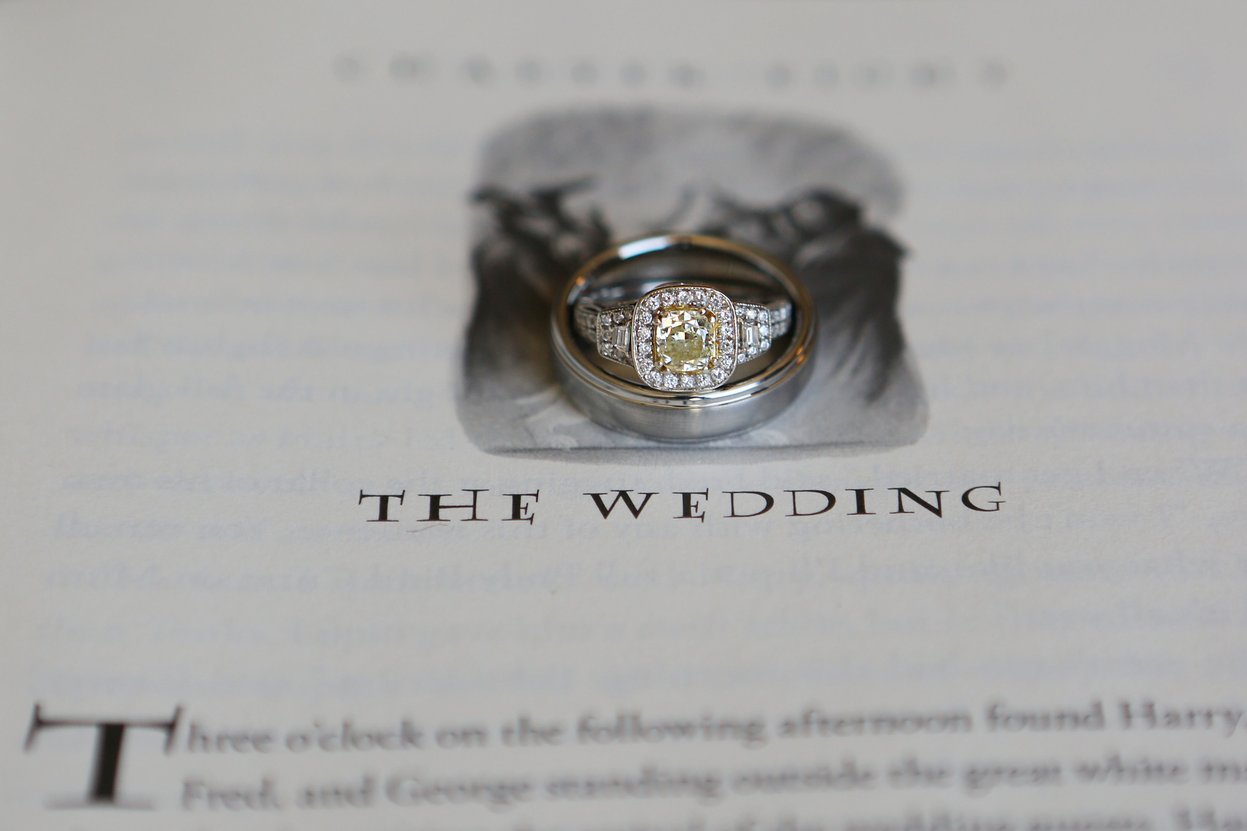 Small Harry Potter detail for the Bride :) 