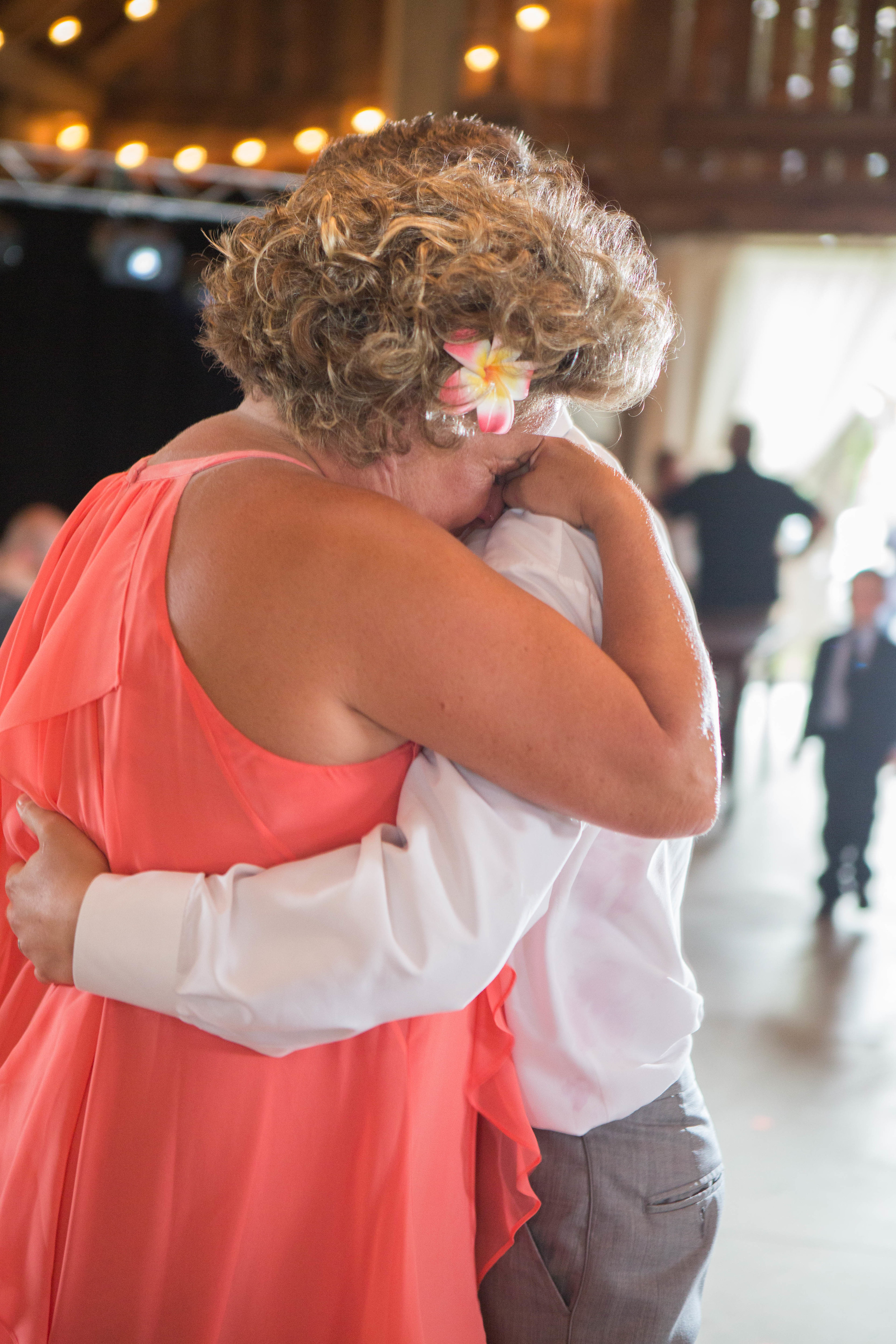 This Mother-Son dance had me in tears! So much love!! 