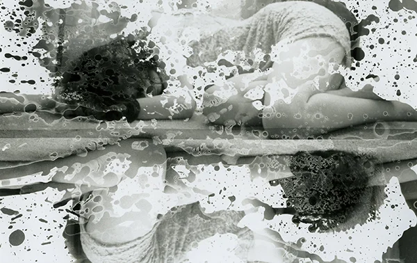 Class: Photography II Fall 2015 Assignment: Pushing the Limits / Alternative Approaches Media: Silver Gelatin Print Student: Alison Slamp