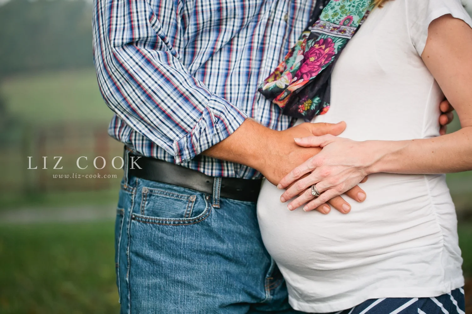 farmville_virginia_maternity_session_0002.jpg