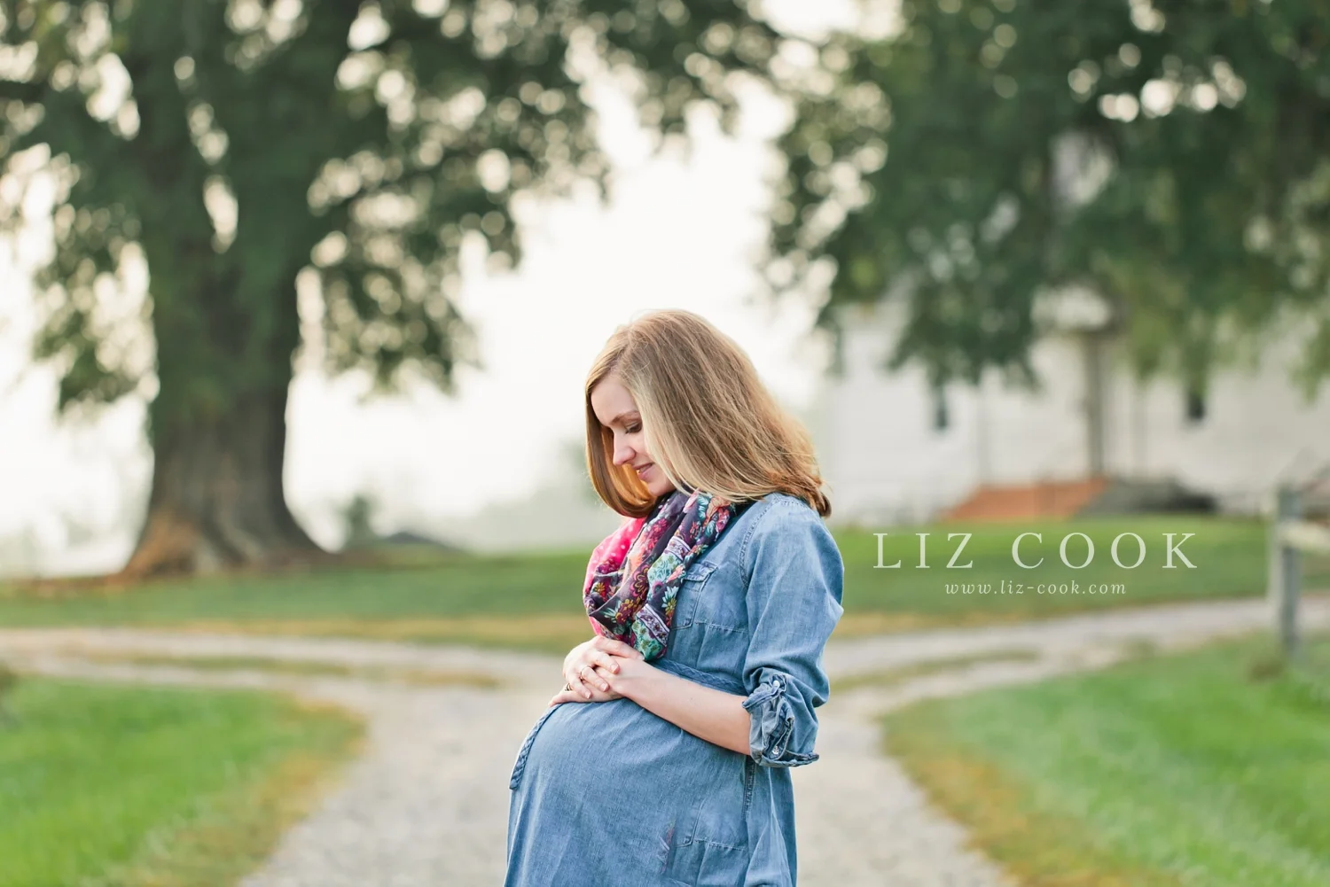 farmville_virginia_maternity_session_0007.jpg