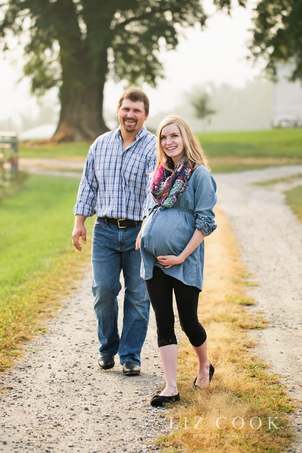 farmville_virginia_maternity_session_0010.jpg