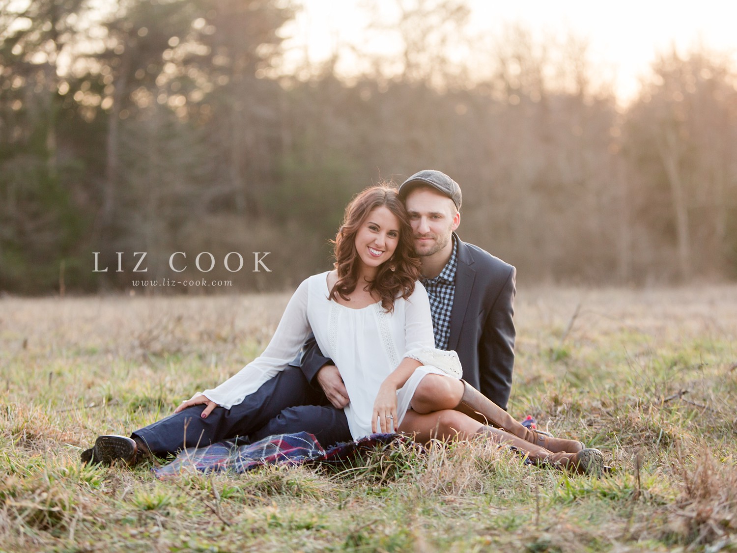 glencliff_manor_engagement_liz_cook_photography__0035.jpg