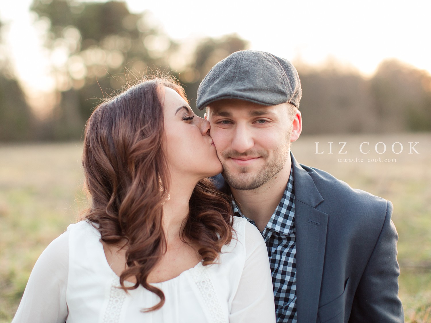 glencliff_manor_engagement_liz_cook_photography__0038.jpg