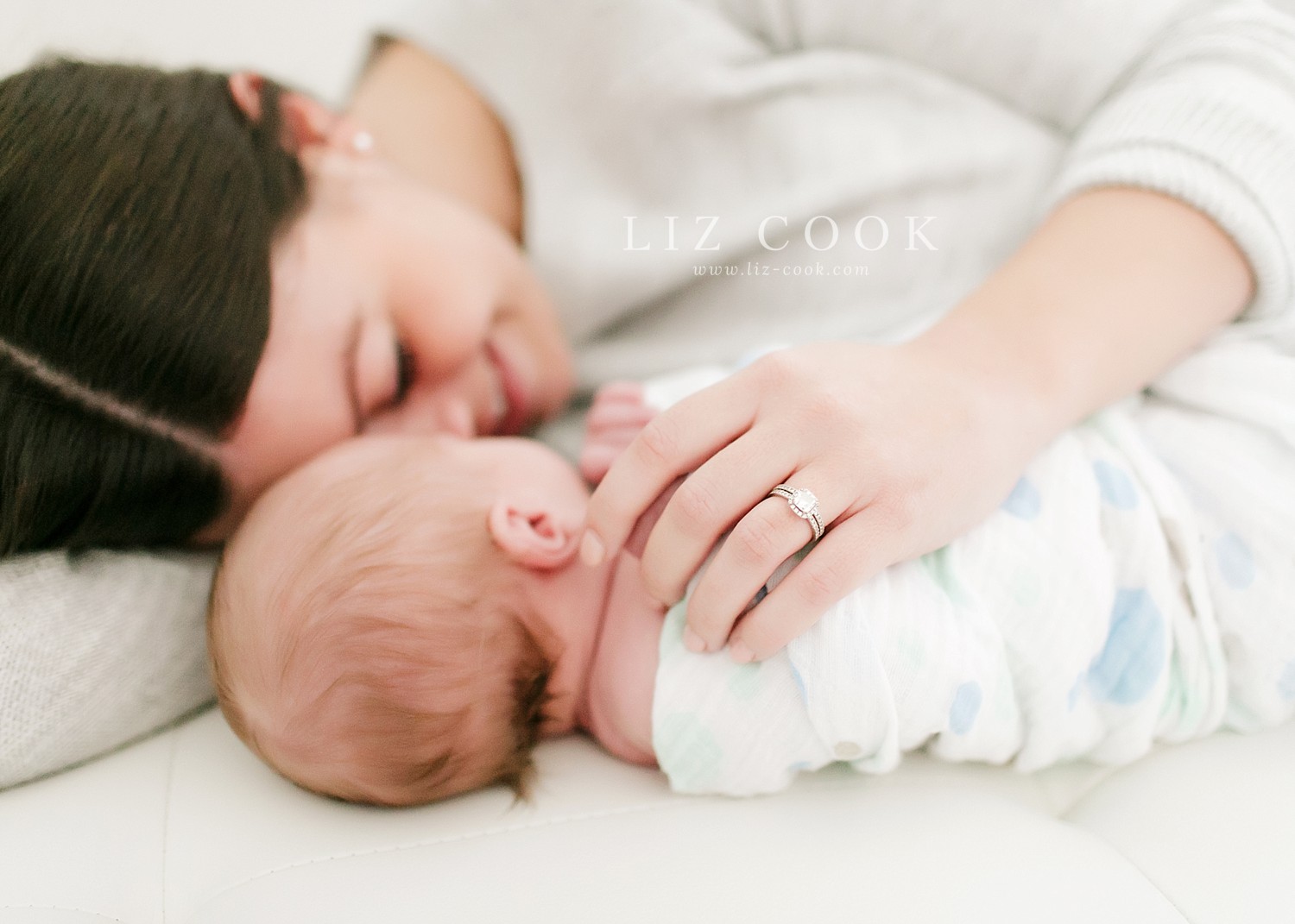 lynchburg-newborn-photographer_0011.jpg