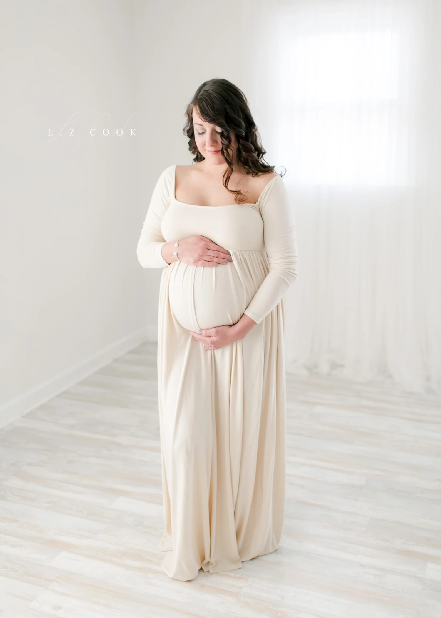lynchburg-virginia-winter-maternity-photos-_0008.jpg