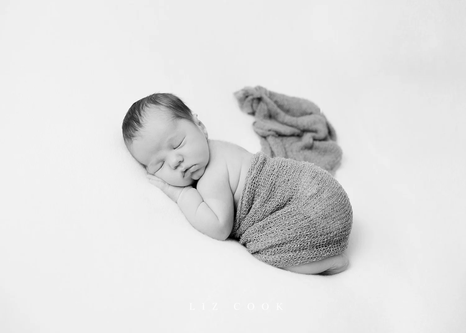 lynchburg-virginia-studio-newborn-photos-_0001.jpg