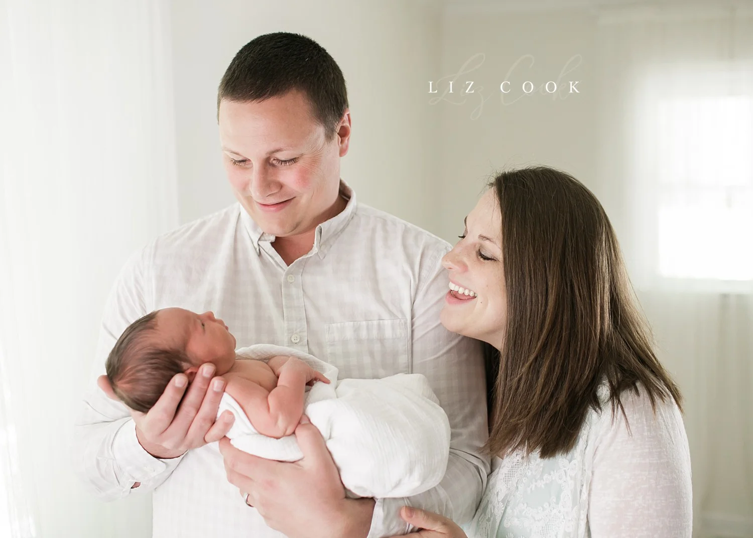 lynchburg-virginia-studio-newborn-photos-_0014.jpg