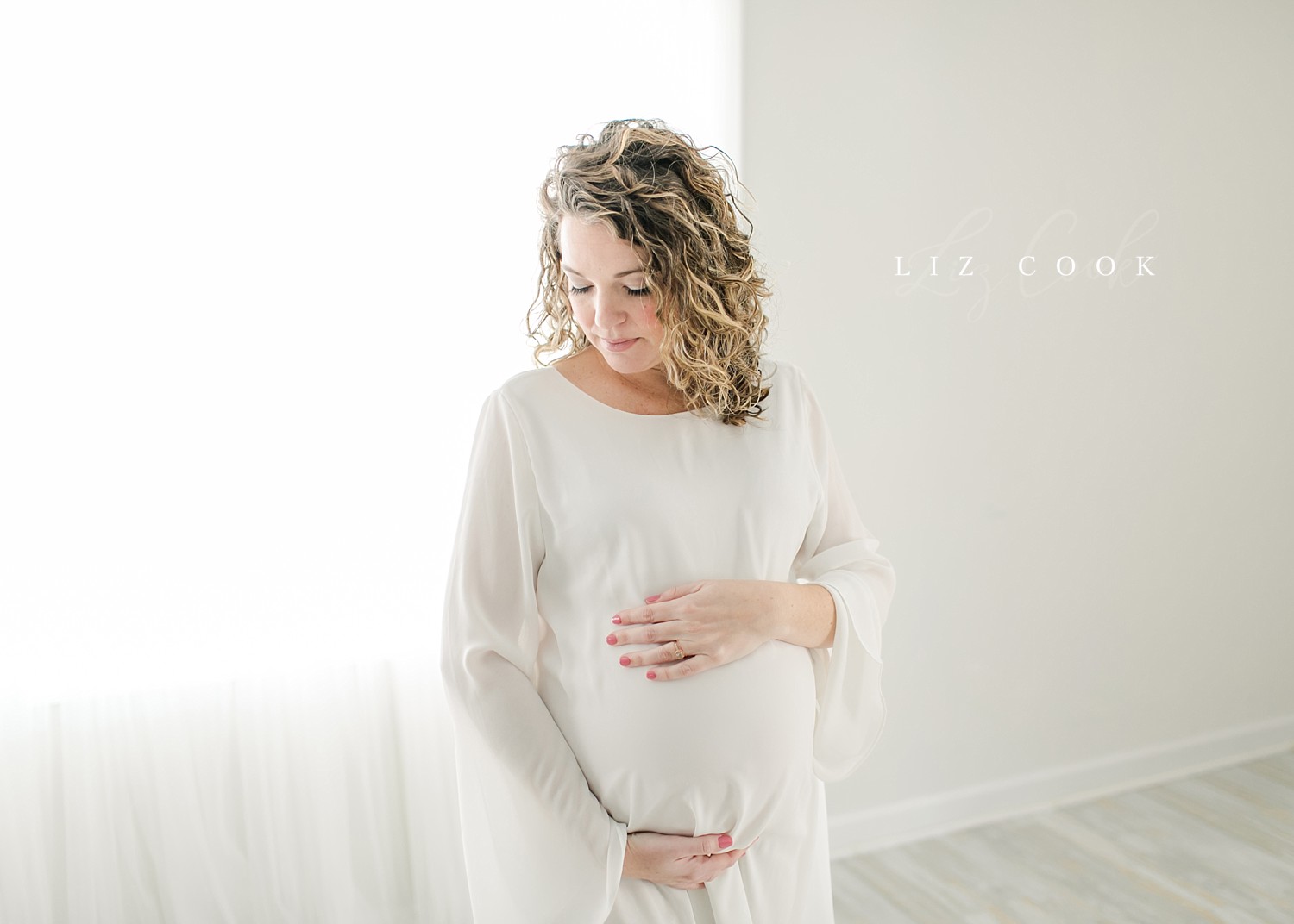 lynchburg-virginia-pregnancy-photography-studio-pictures_0018.jpg