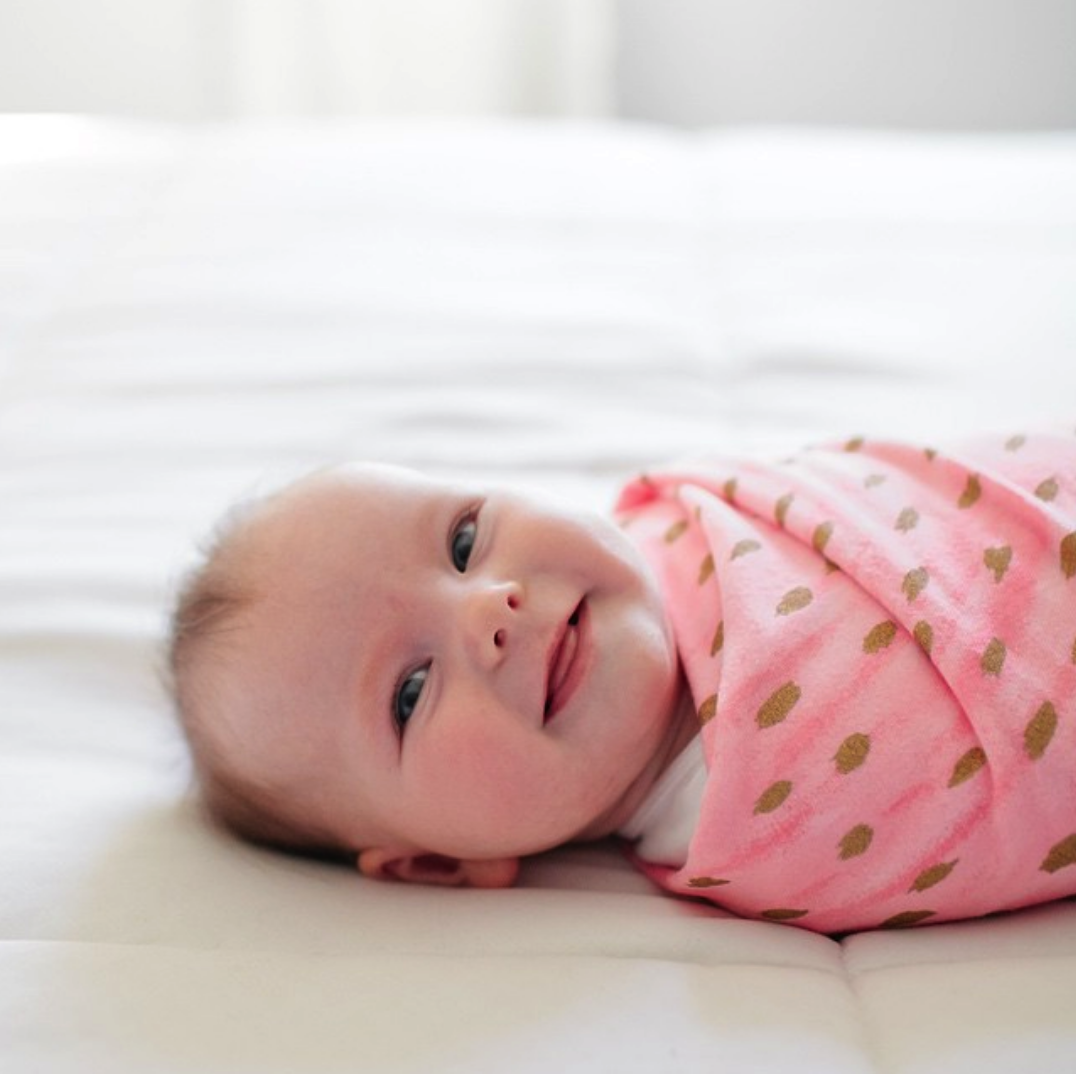 10 Easy Tips for Flying With an Infant