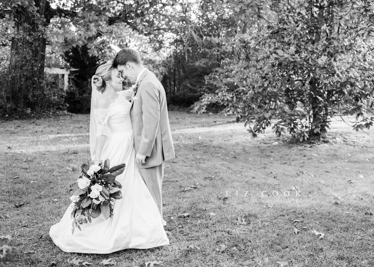 Lynchburg-Virginia-Wedding-Photography-Glencliff-Manor-Pictures