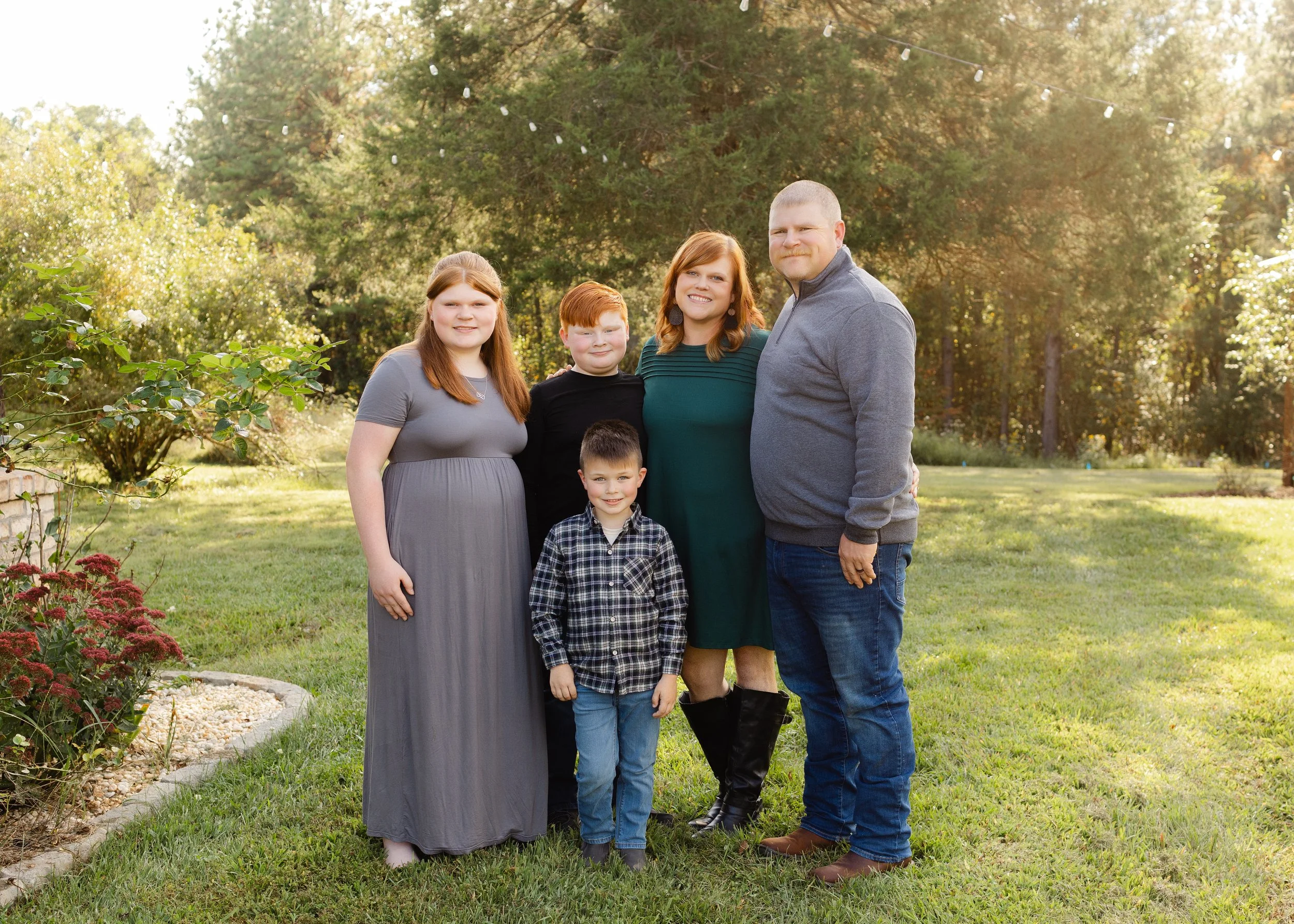 family-pictures-near-me-three-oaks-manor.jpg