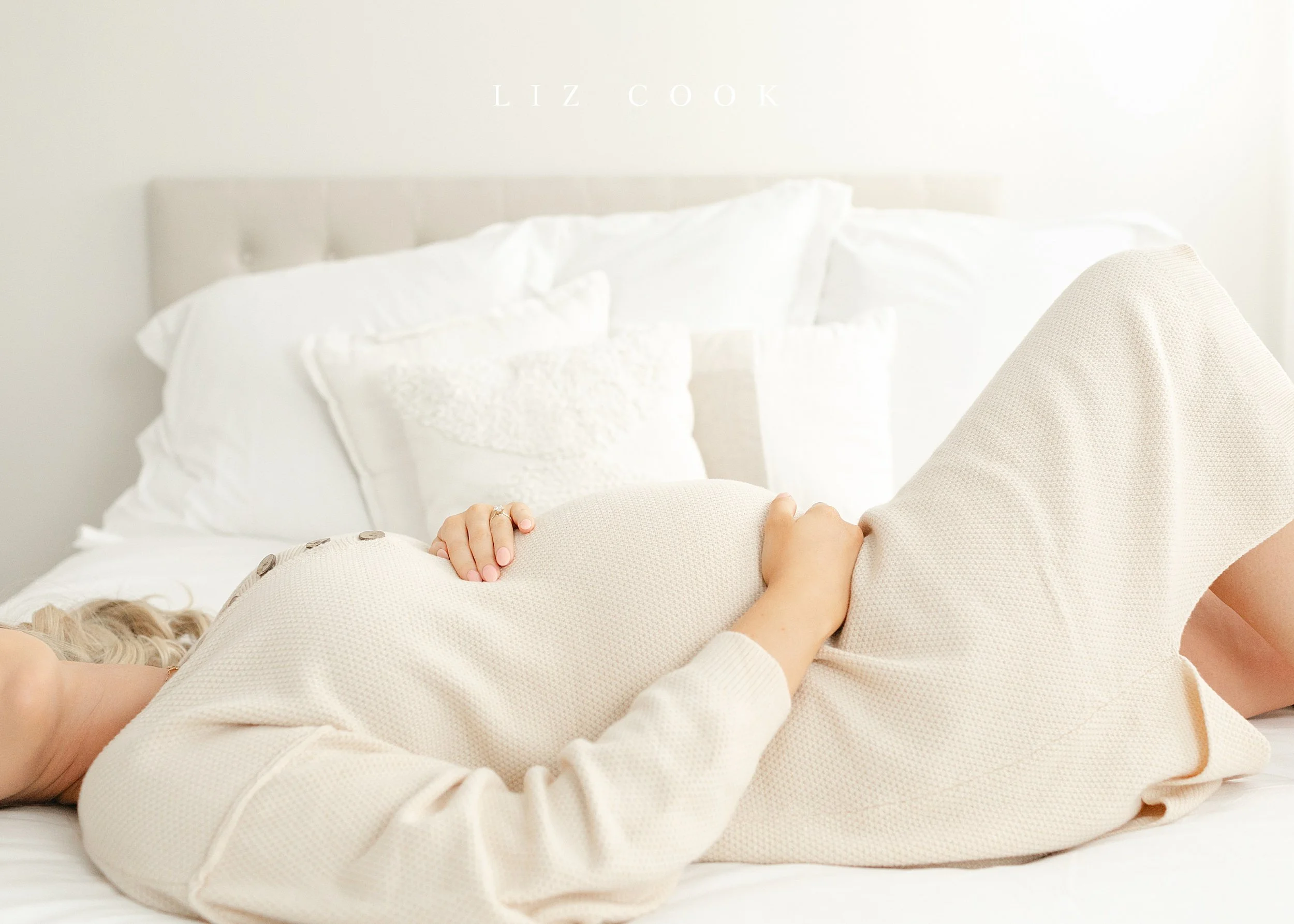 Lynchburg-Virginia-Maternity-Photography-Studio-Liz-Cook-Photographer_0006.jpg