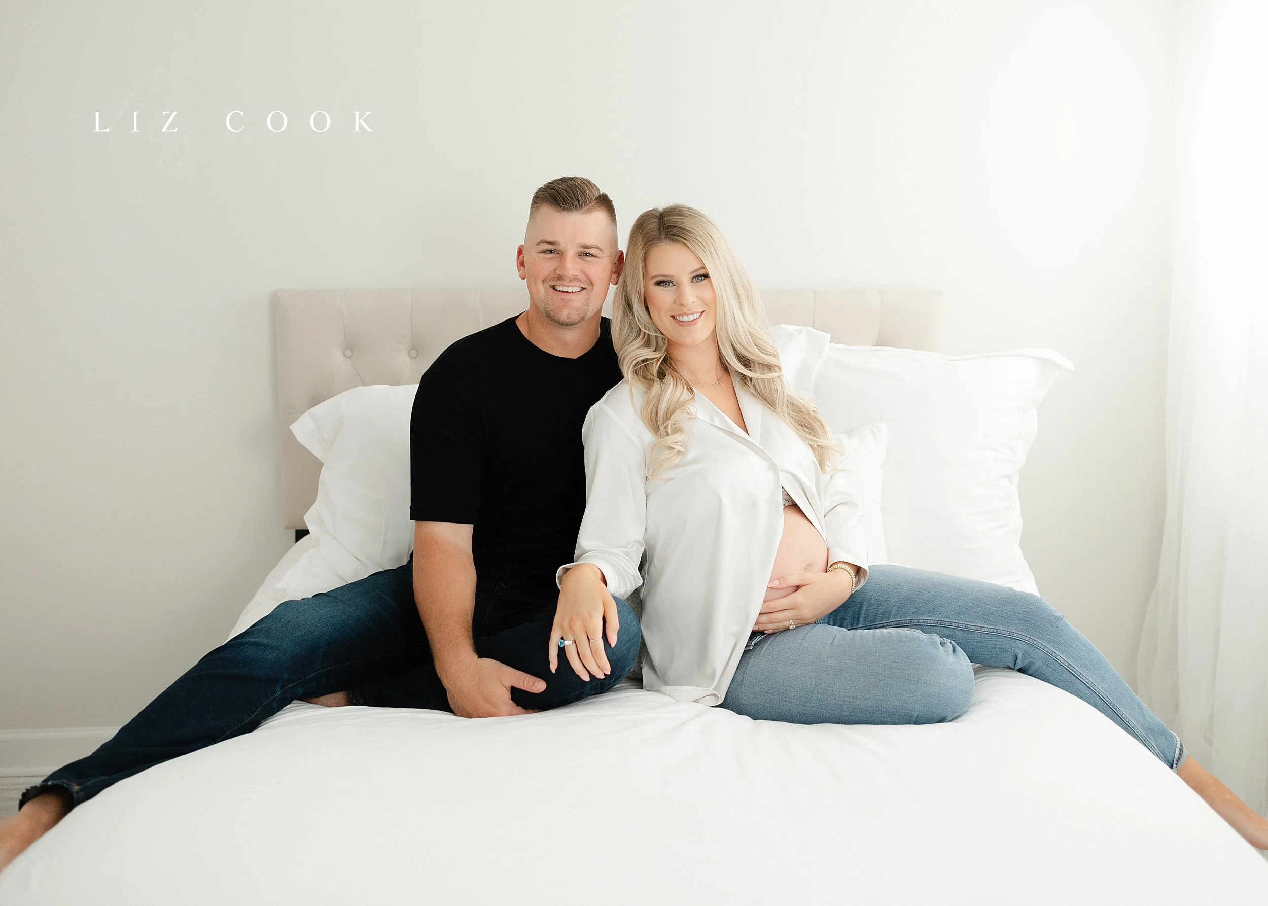 Lynchburg-Virginia-Maternity-Photography-Studio-Liz-Cook-Photographer_0010.jpg