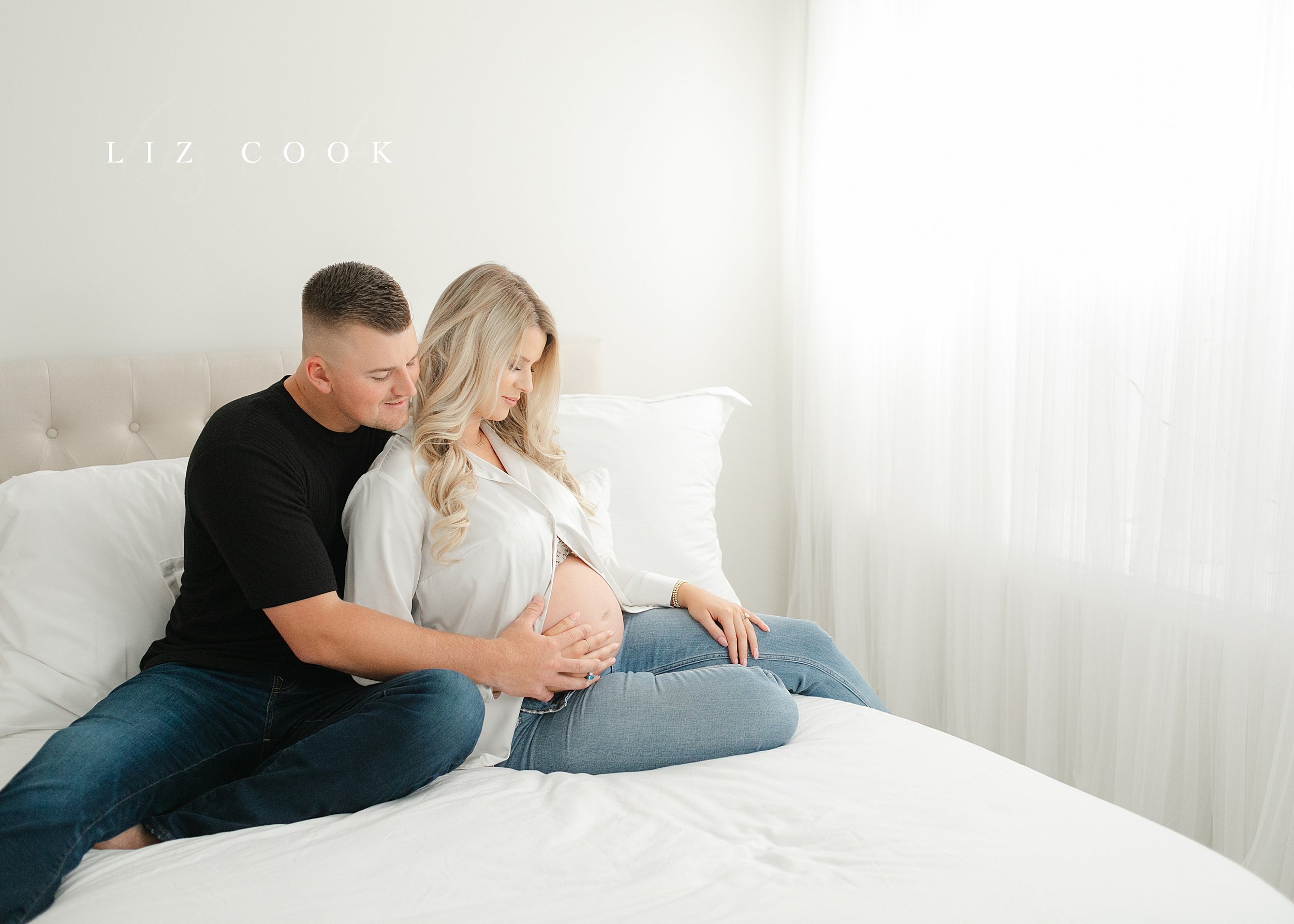 Lynchburg-Virginia-Maternity-Photography-Studio-Liz-Cook-Photographer_0011.jpg