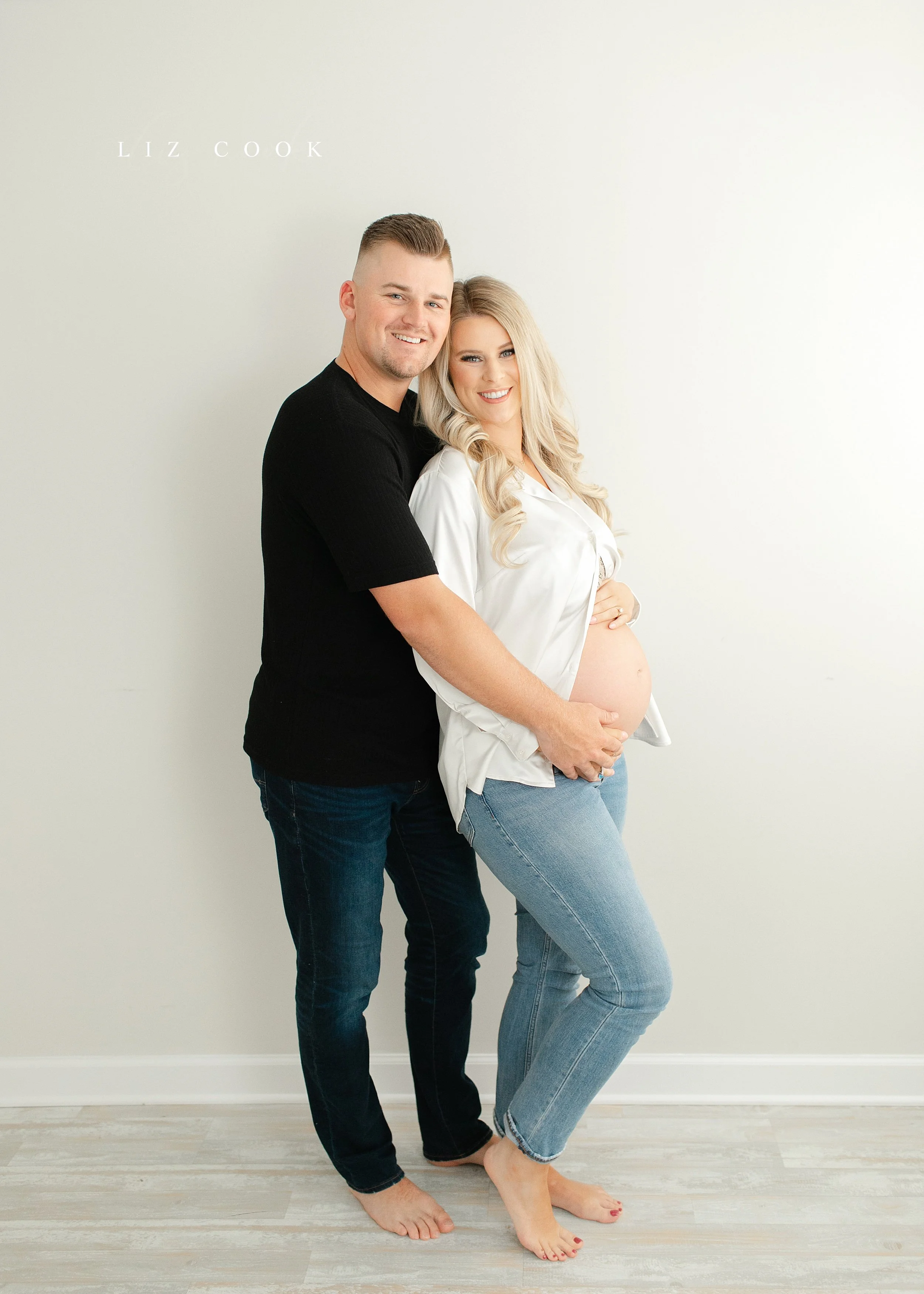 Lynchburg-Virginia-Maternity-Photography-Studio-Liz-Cook-Photographer_0012.jpg