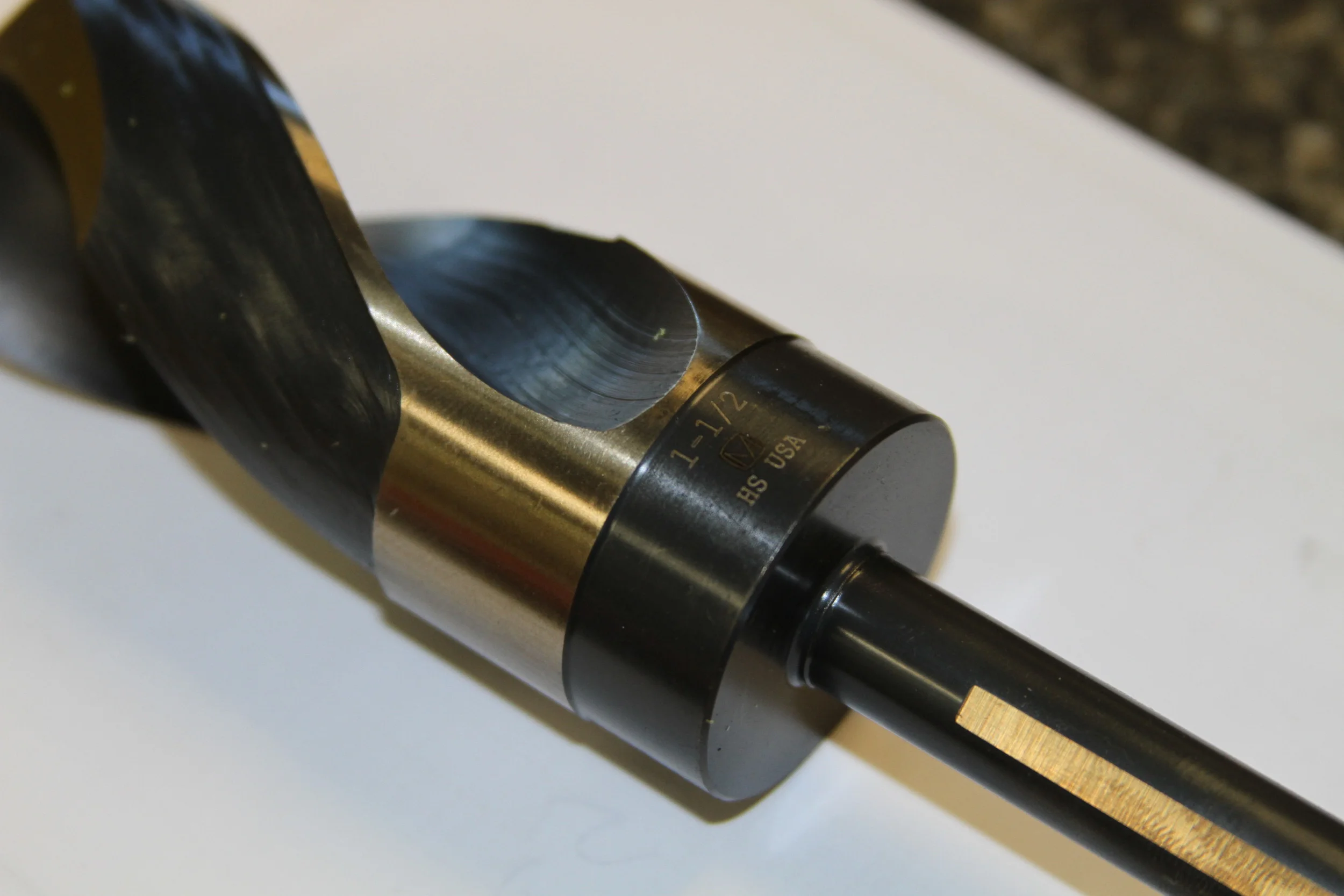 DB112 002.jpg