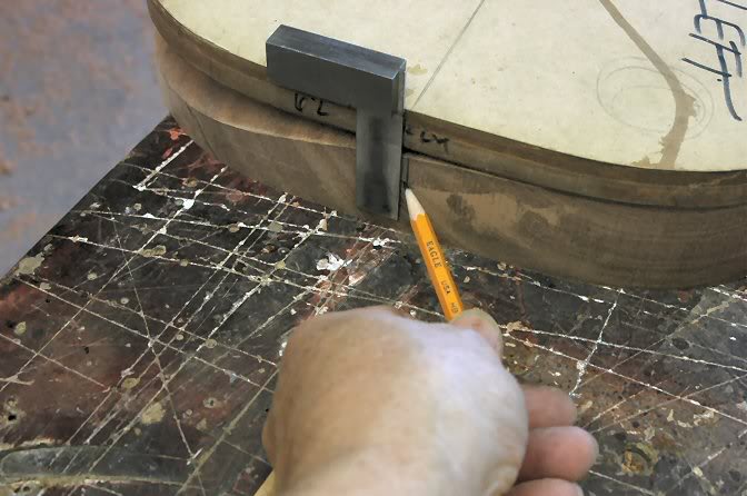  Don’t forget to mark the body’s center so you can see it once the veneer is applied. 