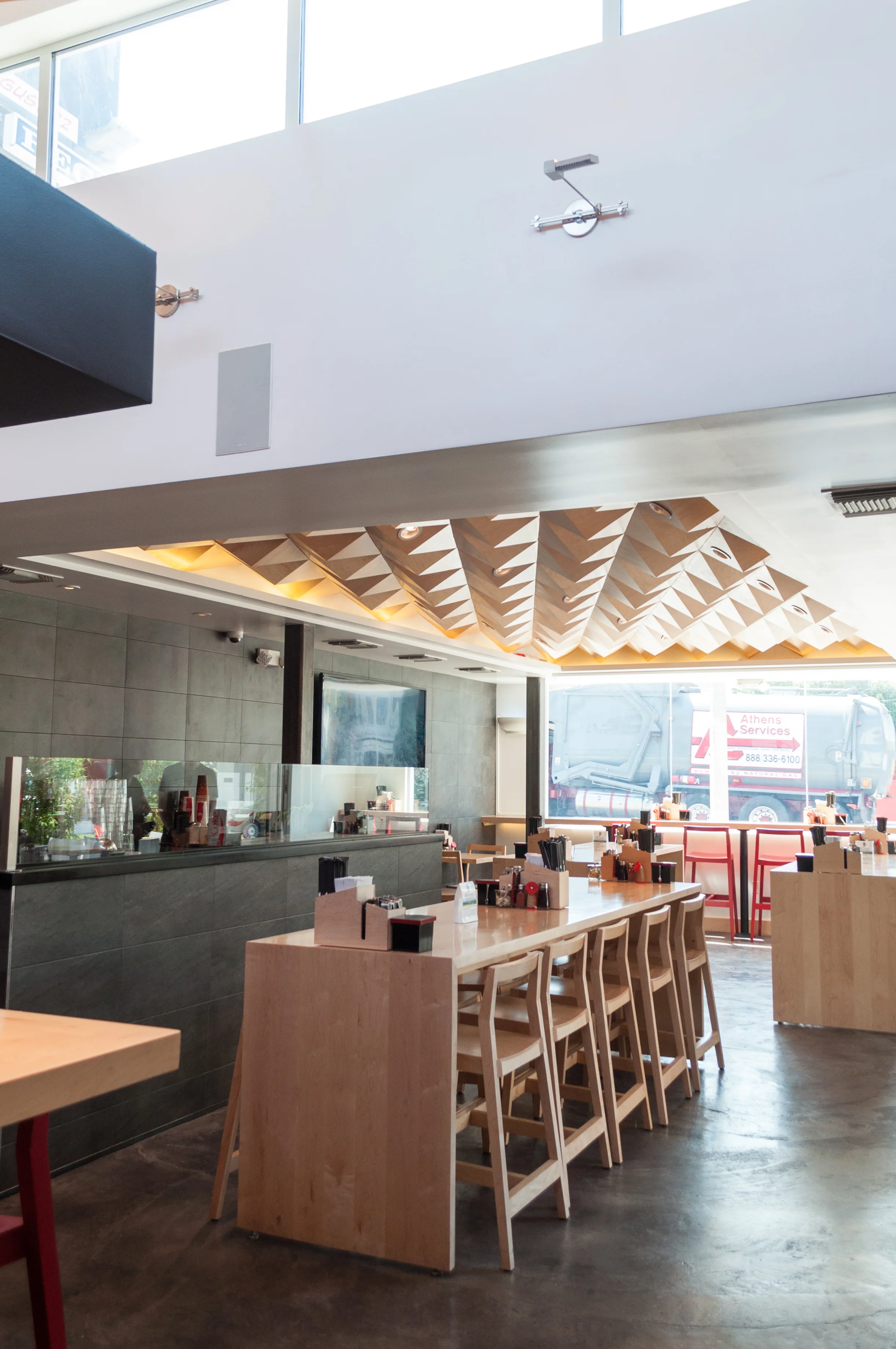 TatsuRamen-Melrose-17.jpg