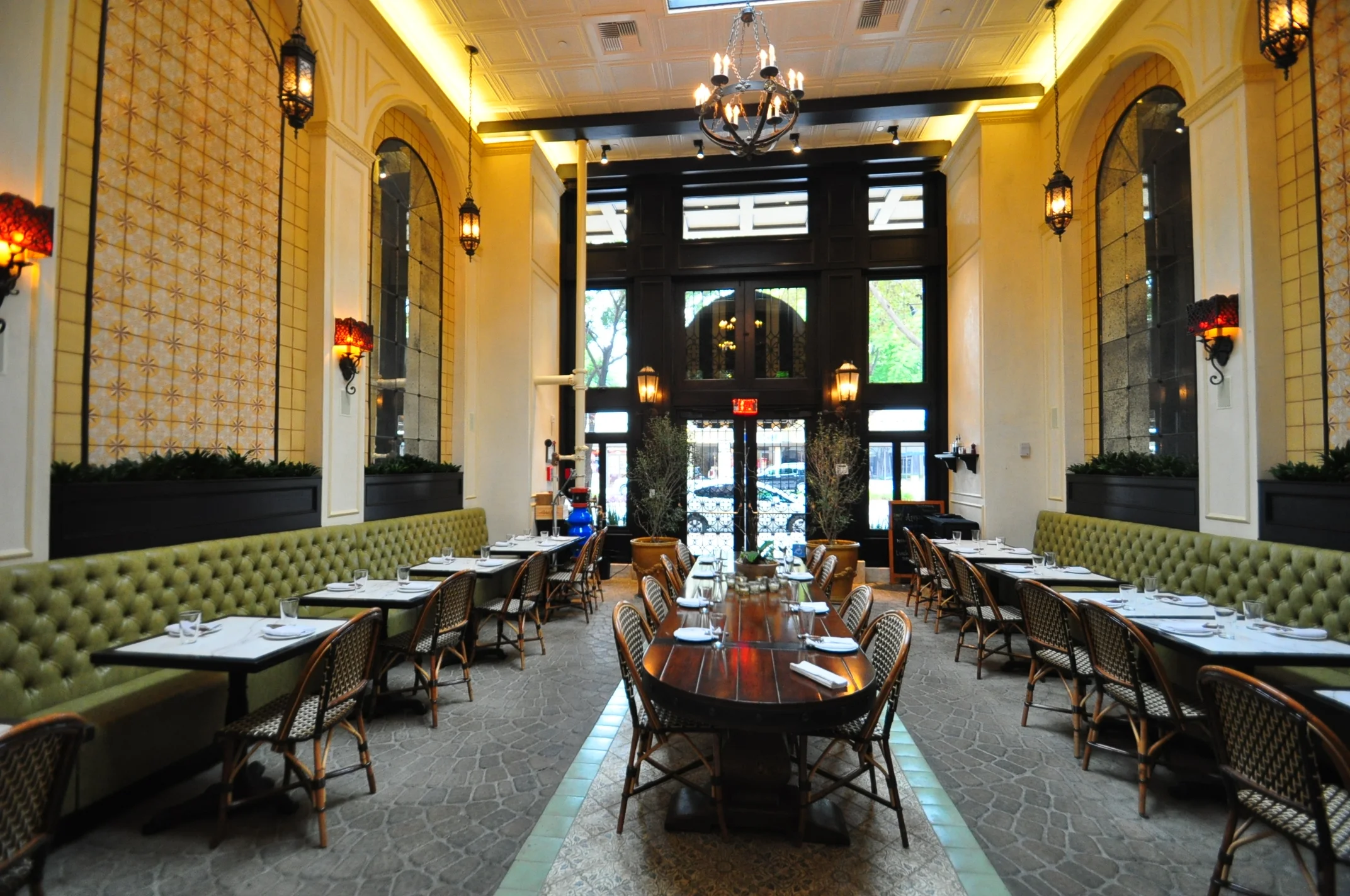 Trattoria Neapolis 2012 (1).JPG