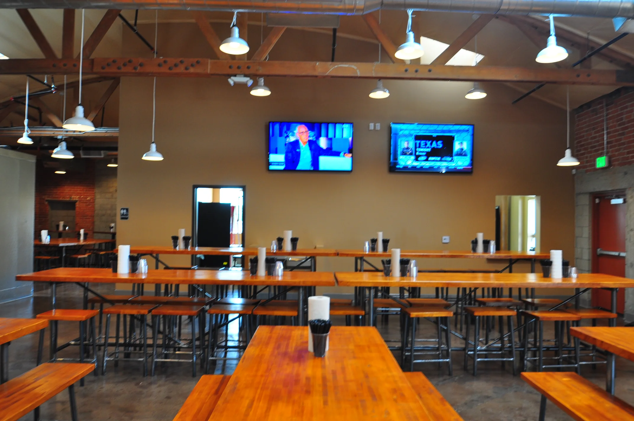 DesanoPizzaBakery 2013 (10).JPG