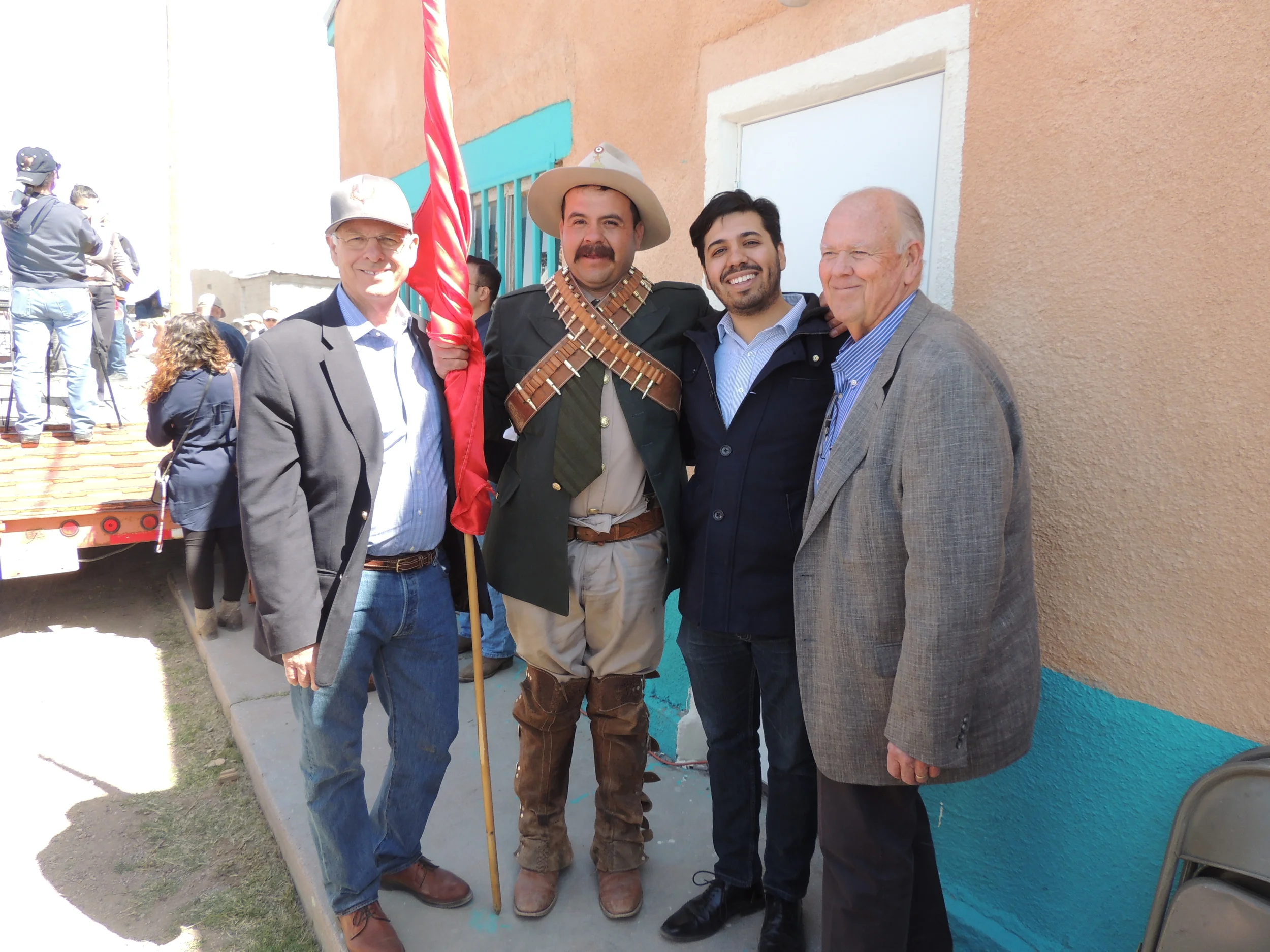 From left U.S. Representative Steve Pearce, Pancho Villa, Francisco Antonio Villa Alcazar, and Mayor of Columbus Philip Skinner