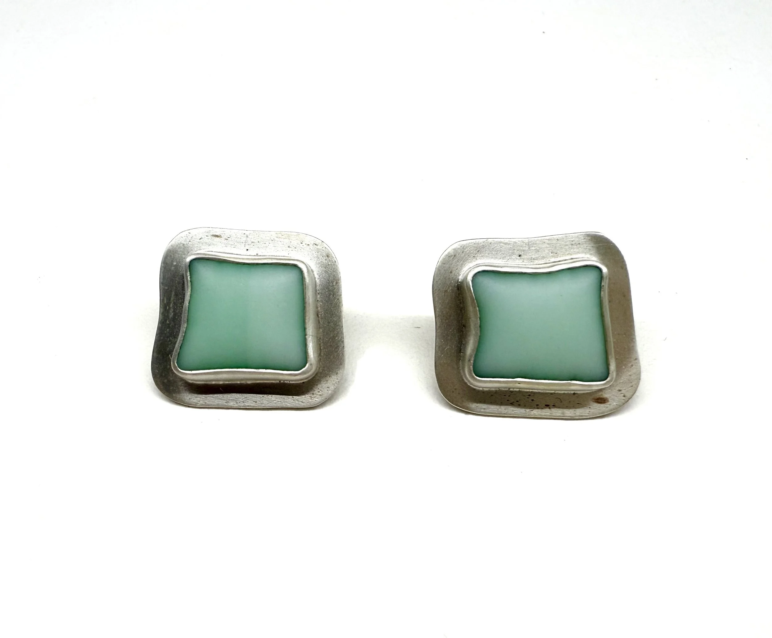 Esr Lt:soft green.jpeg