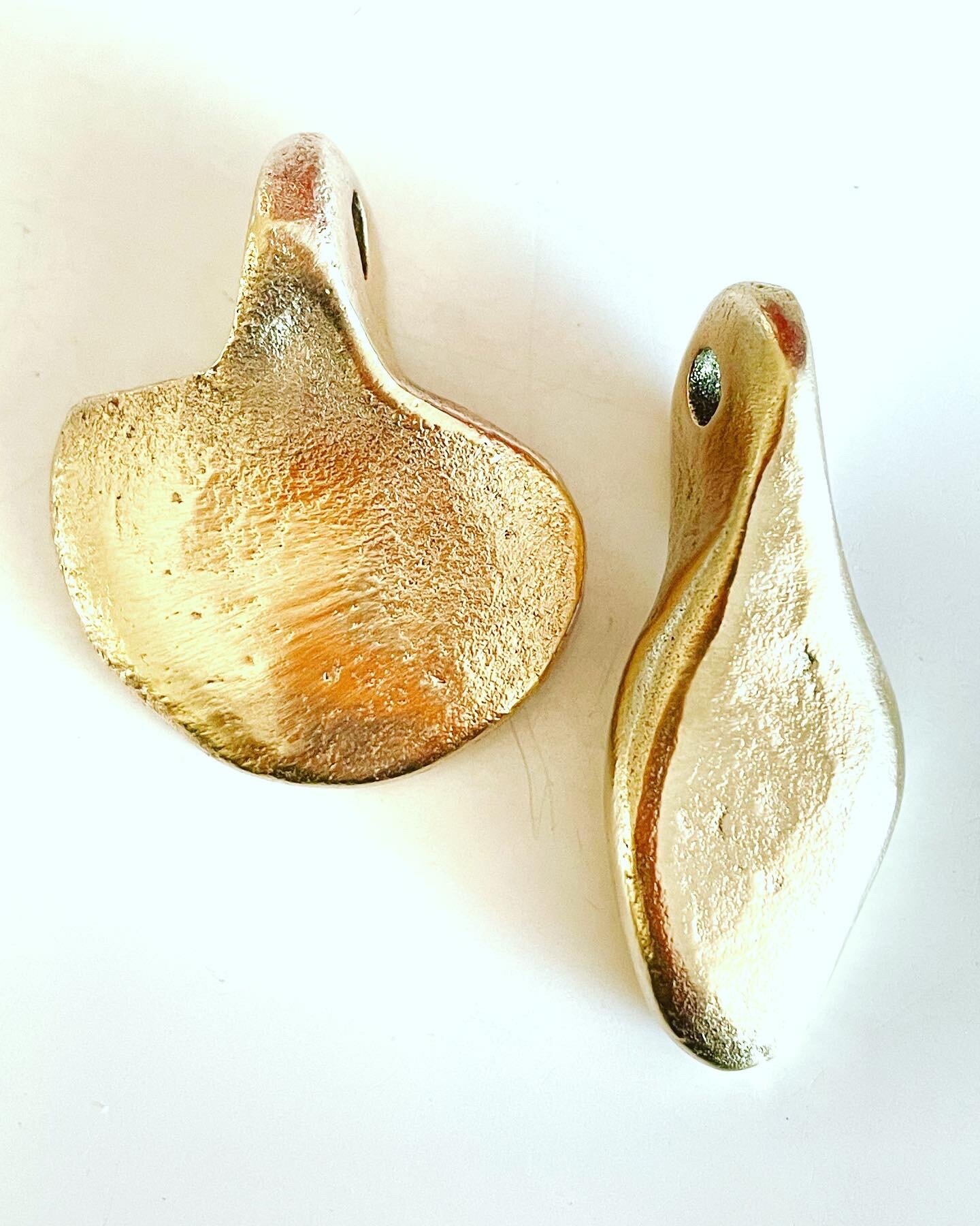 The Pendulum Necklace