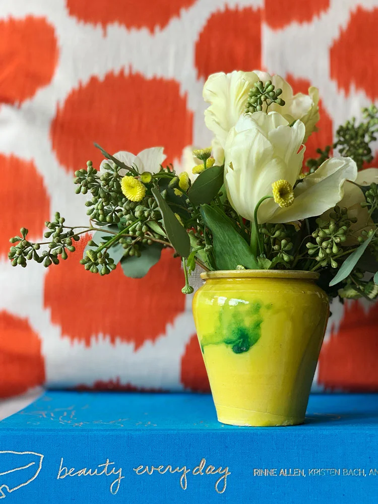 CLOTH&KIND_floral_vases.03.jpg