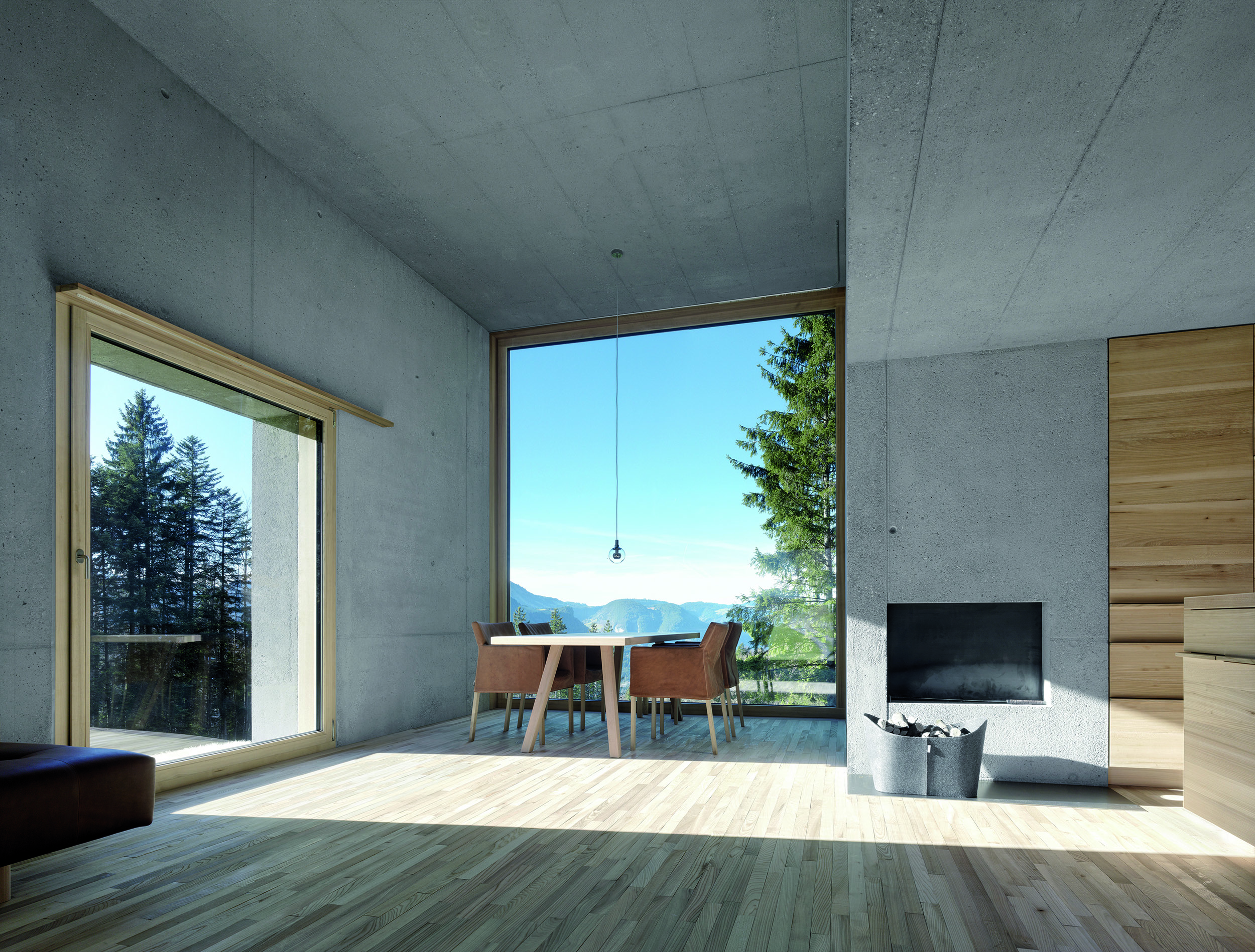 Oskar Leo Kaufmann und Albert Rüf, House R , Interior, Schnepfau, 2011. Photograph : Adolf Bereuter