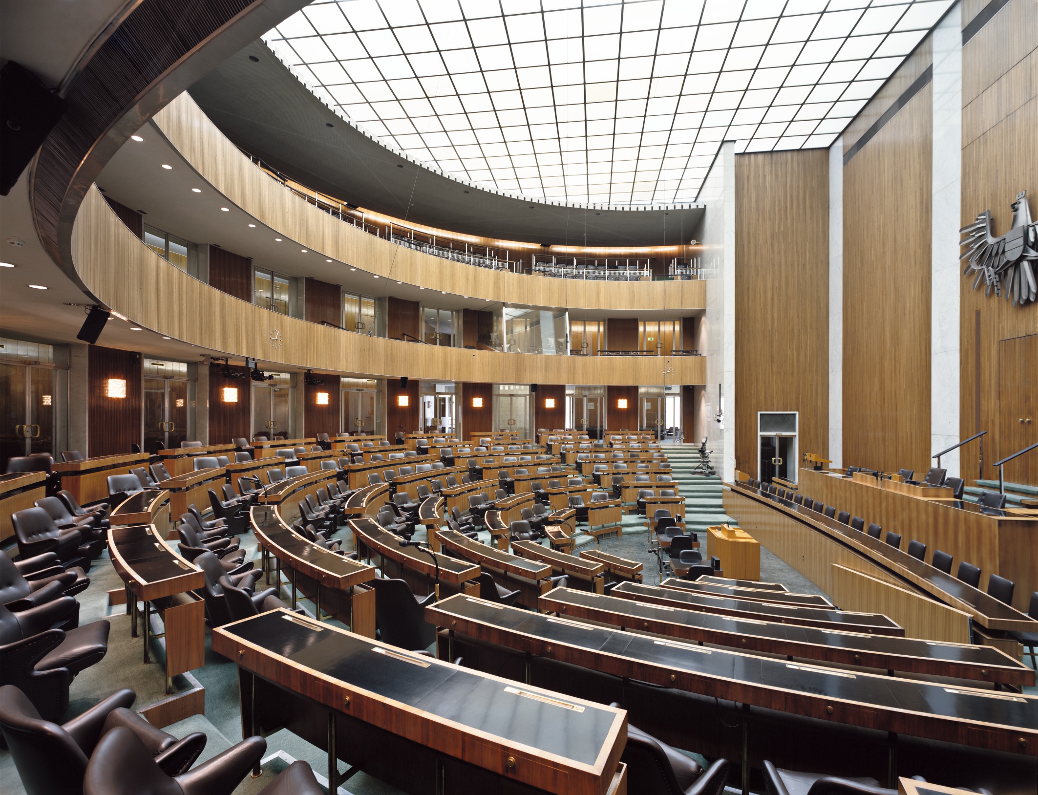 The Plenary Hall of the National Council Today. Parlamentsdirektion/ Stefan Olah