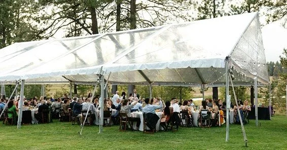 From day to night ✨☀️🌙

We love a clear tent for the early summer and fall time!

Planning @ponderosaplanning
Photography @kaylacindyphoto
Videography @genuinecollectivefilms
Florals @blomstrabend
Hair @the_garrison_collective
Makeup @kate_hana_arti