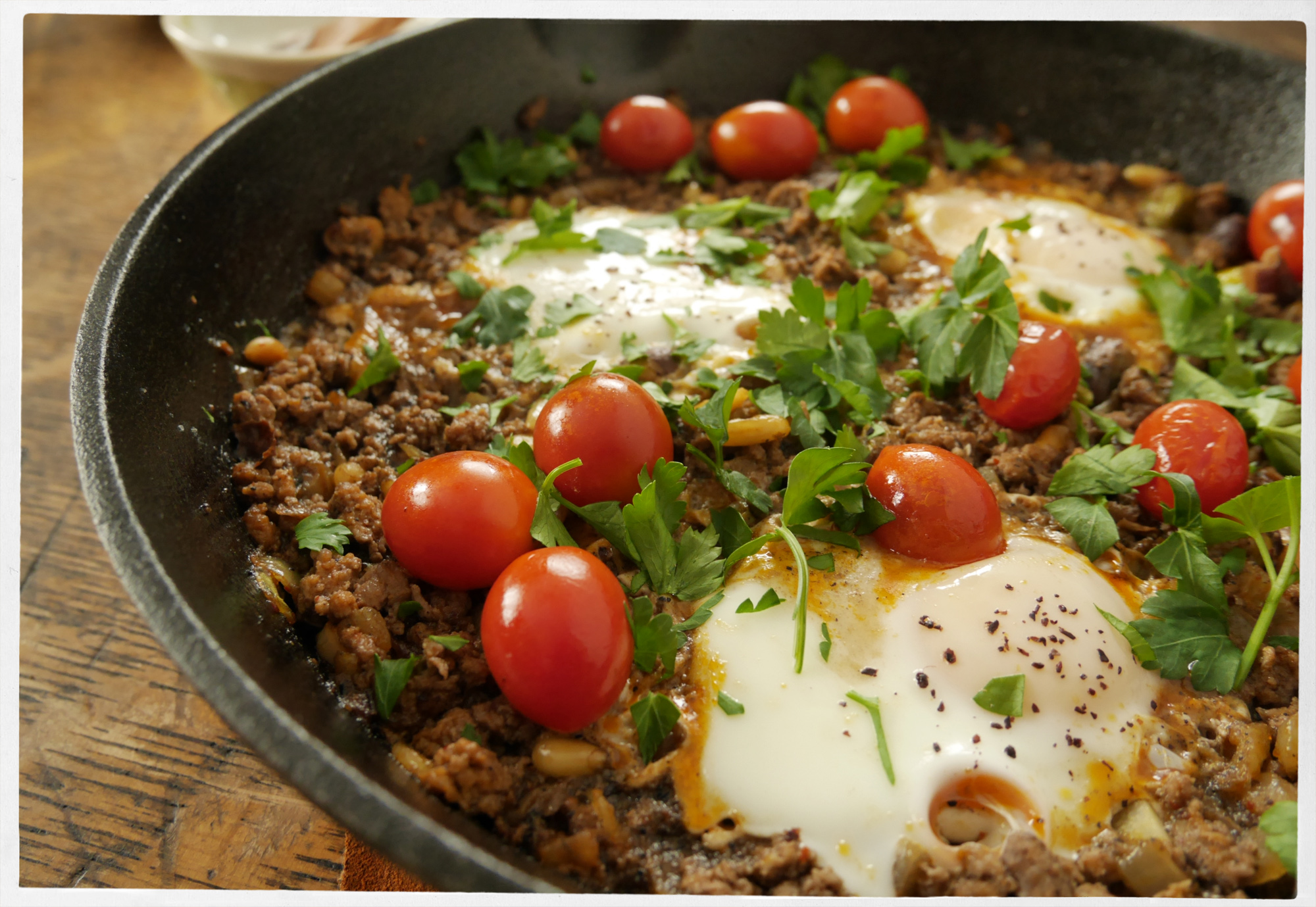 Braised eggs and lamb.